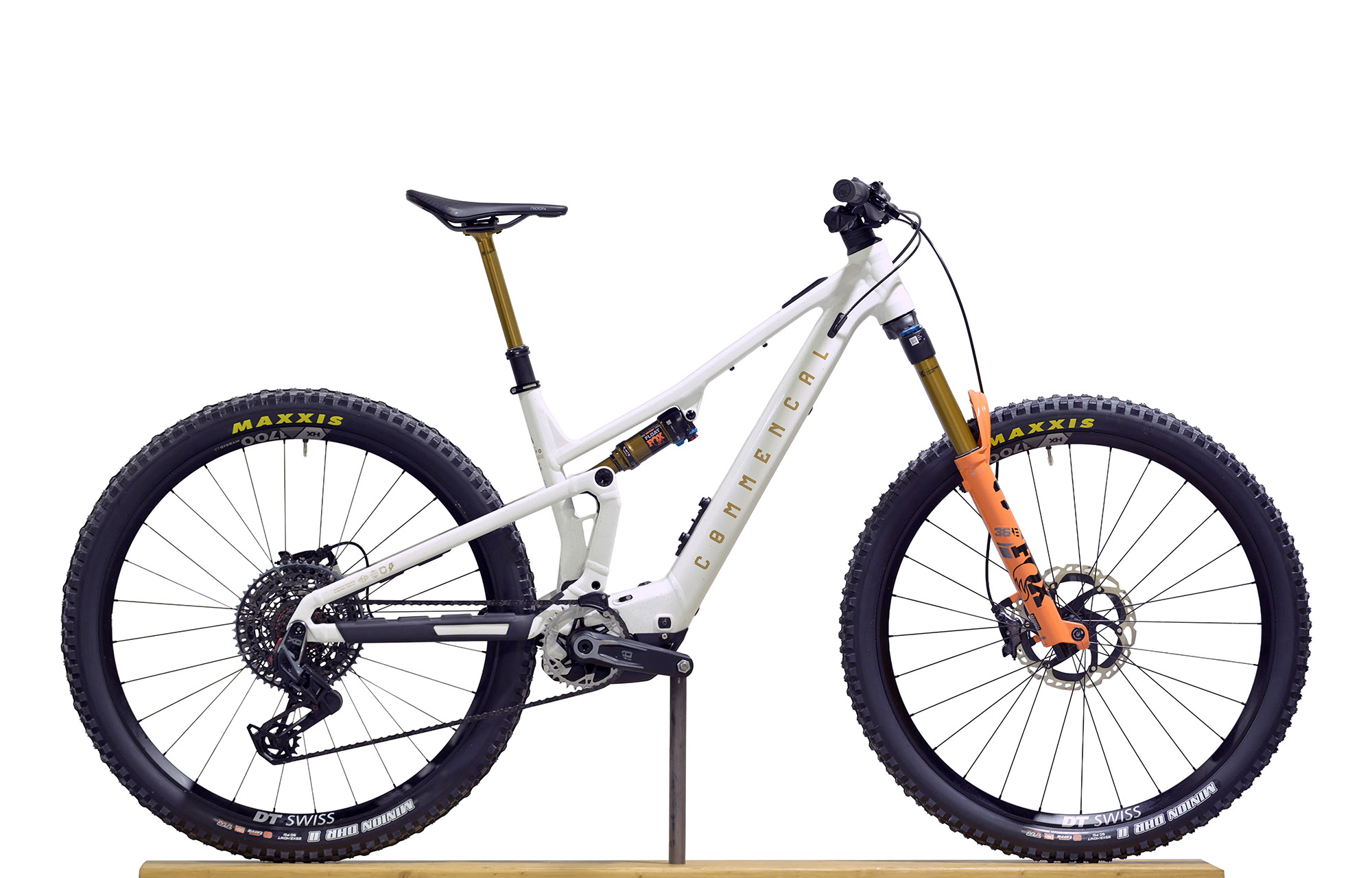 COMMENCAL T.E.M.P.O. POWER SIGNATURE AXS - M (24183092) 695 km image number null