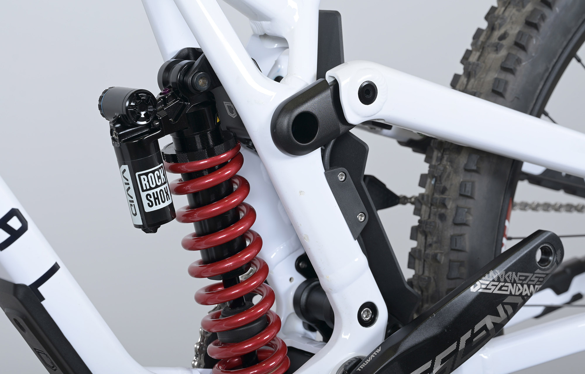 COMMENCAL SUPREME DH V5 ROCKSHOX PURE WHITE - L (24157103) image cover number large 12