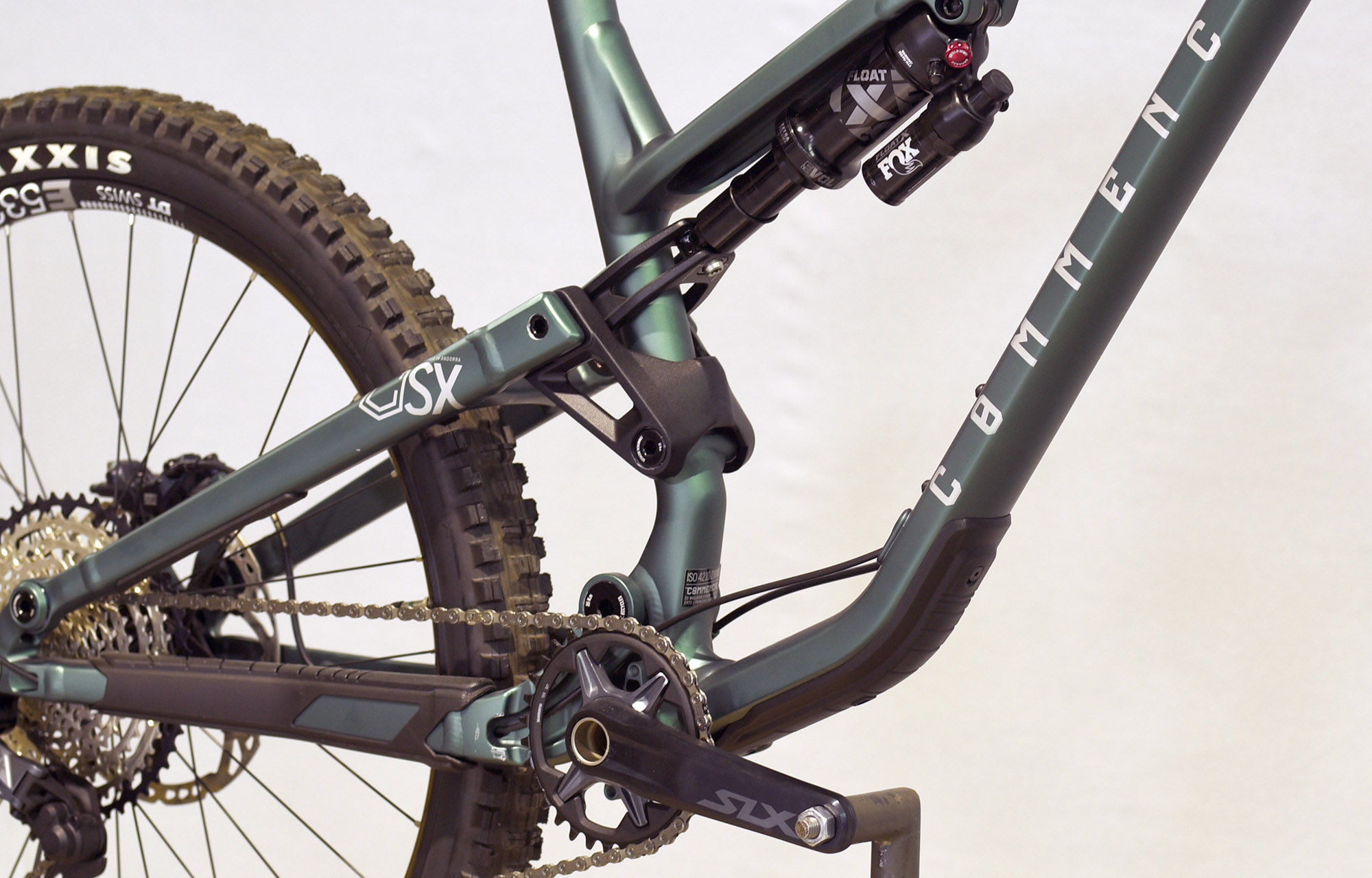 COMMENCAL META SX V4 ESSENTIAL METALLIC GREEN - L (22135203) image number null