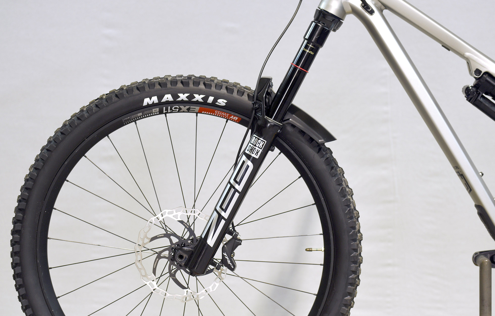 COMMENCAL META SX RACE SILVER - M (22130802) image number null