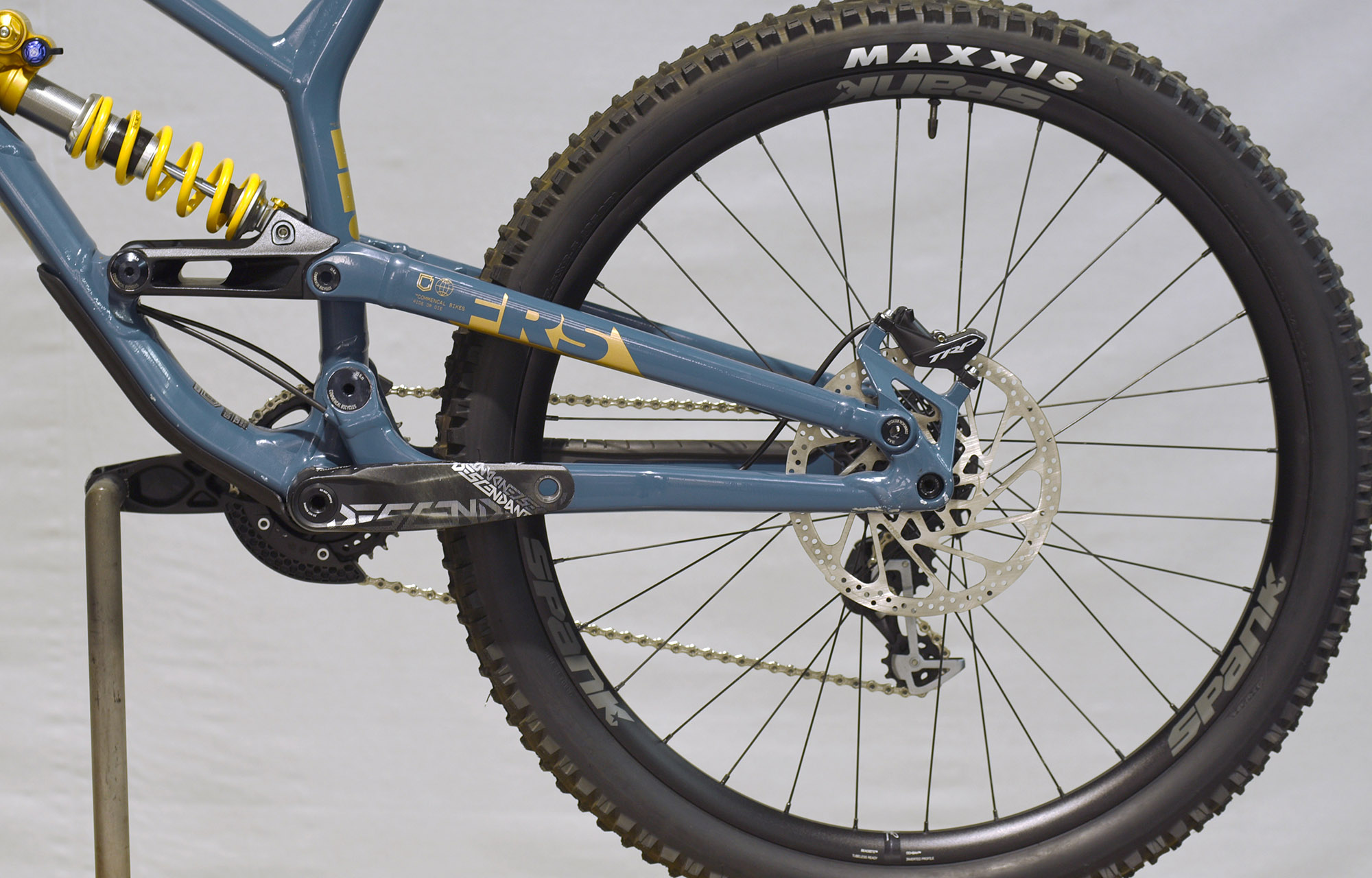 COMMENCAL FRS OHLINS EDITION AQUA BLUE - M (23150602) image number null