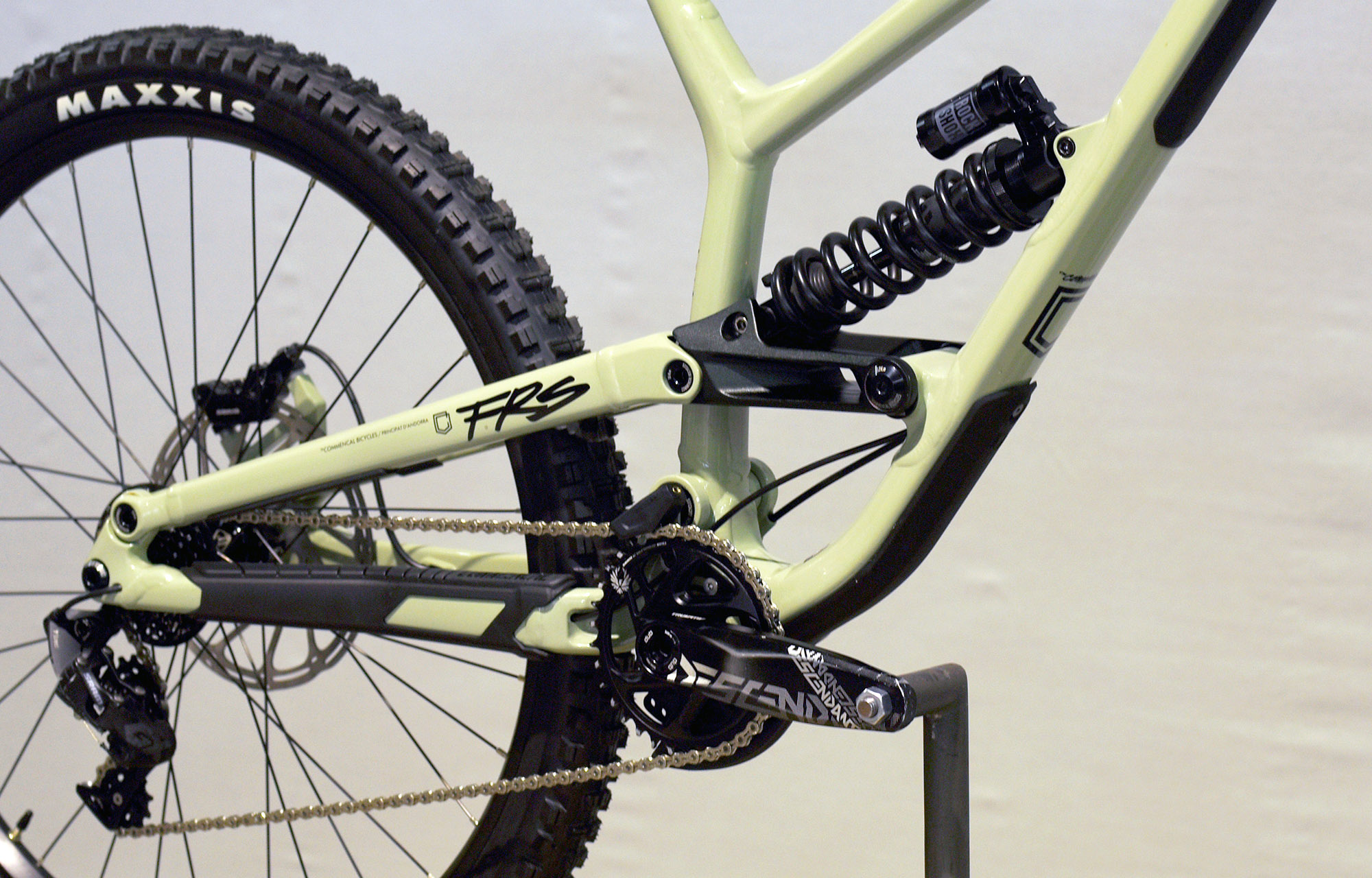 COMMENCAL FRS RIDE - M (22150403) image number null