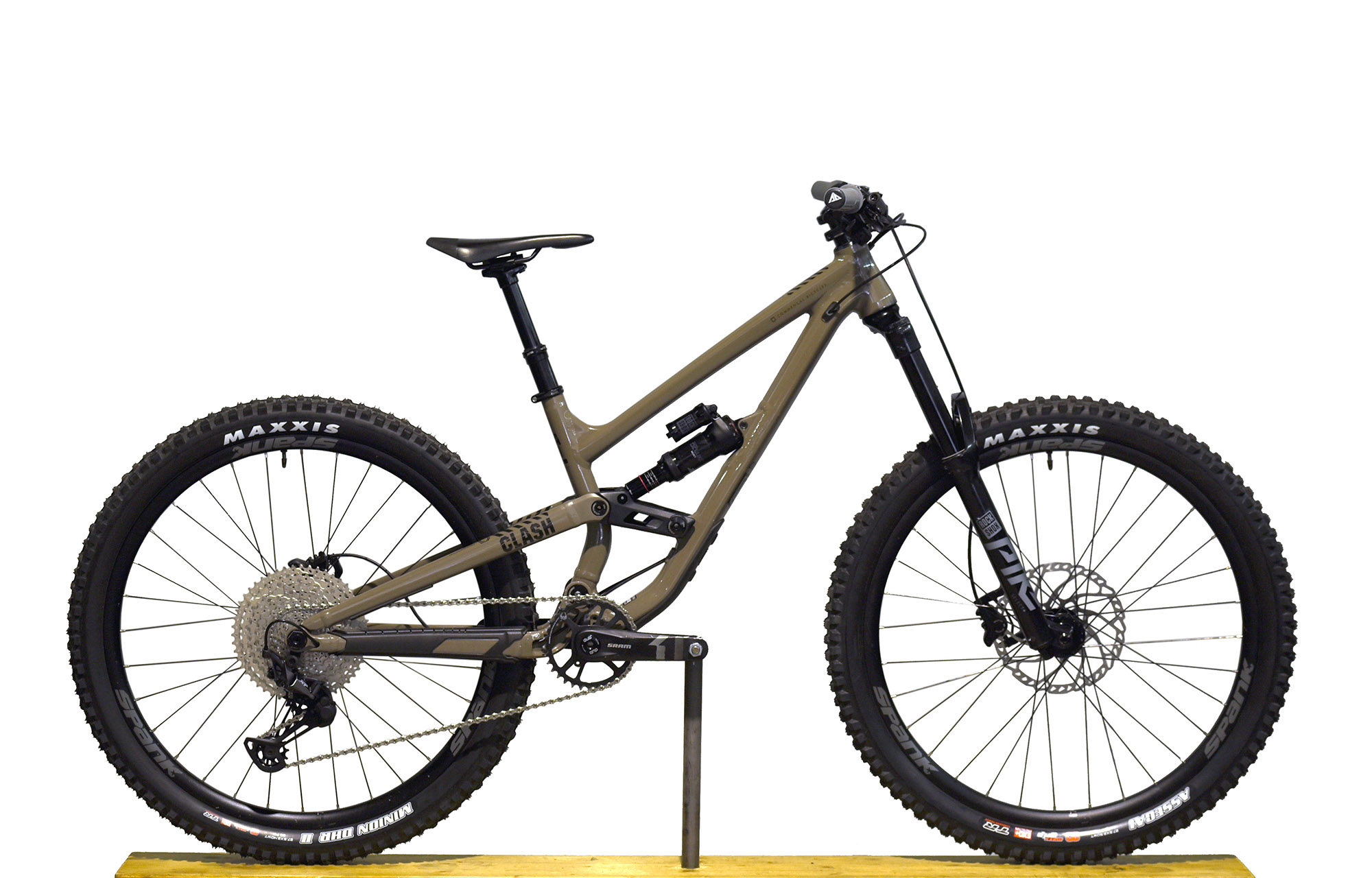 COMMENCAL CLASH JR DIRT MAXXIS - JR (21175200) image number null