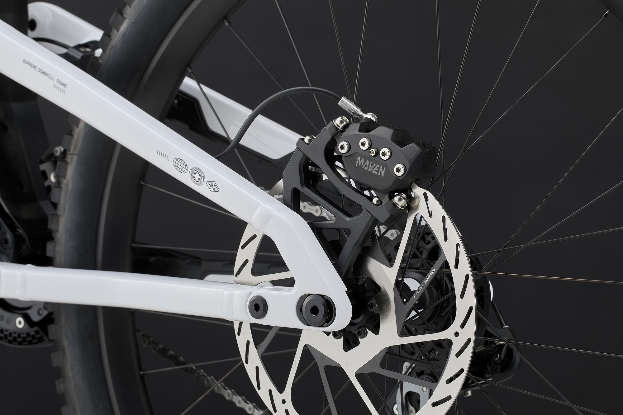 COMMENCAL SUPREME DH V5 SIGNATURE PURE WHITE 2026 image number null