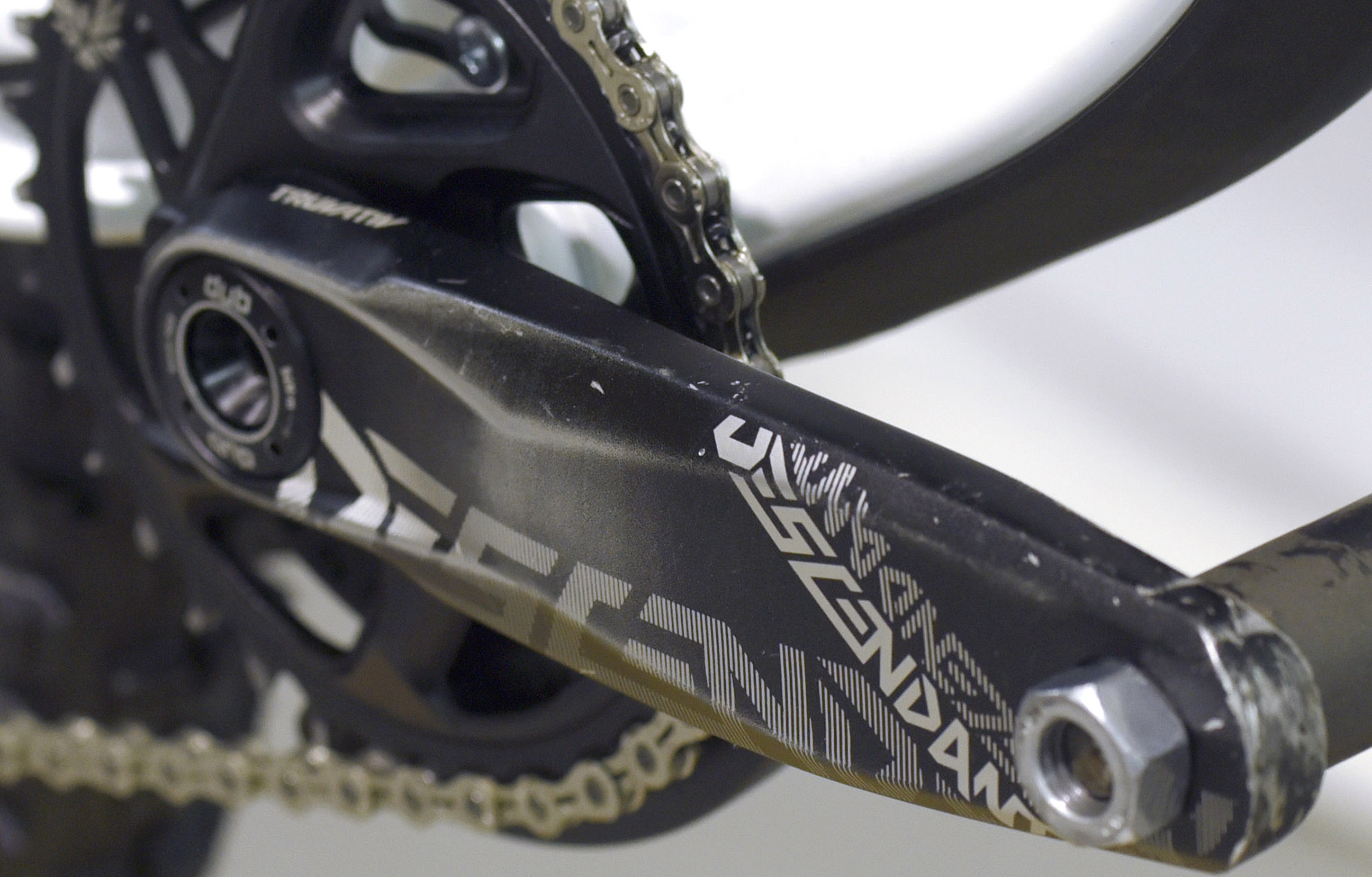 COMMENCAL FRS ESSENTIAL PURE WHITE - L (22150504) image number null