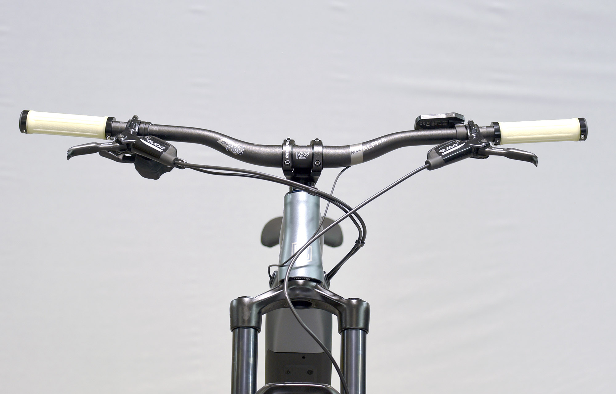 COMMENCAL MAXMAX POWER SHIMANO BLUE GREY - M (22180002) 1029 km image number null