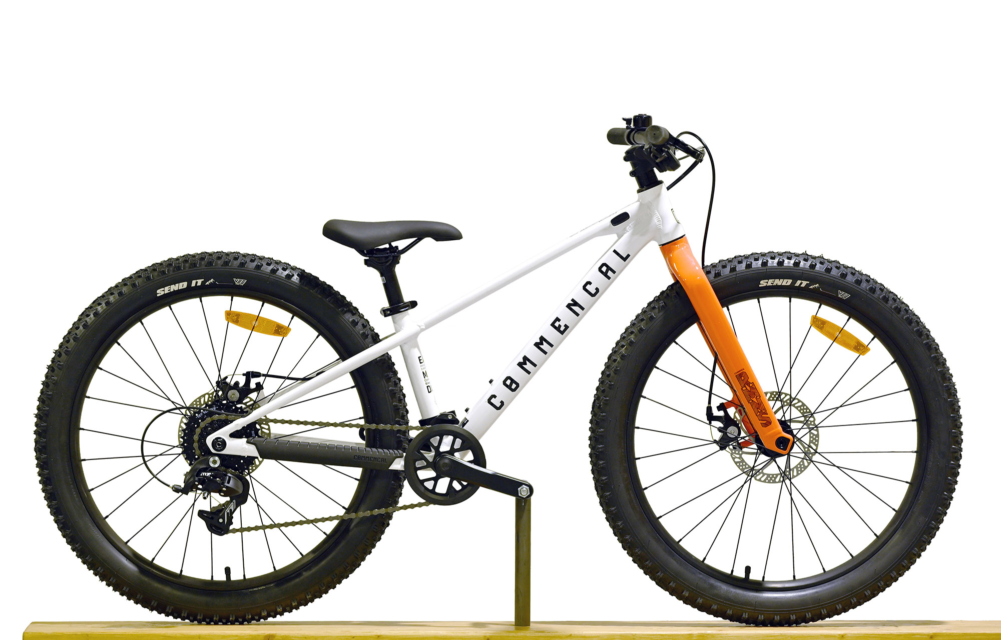 COMMENCAL RAMONES 24 TRIGGER SHIFTER PURE WHITE - (23177892) image number null