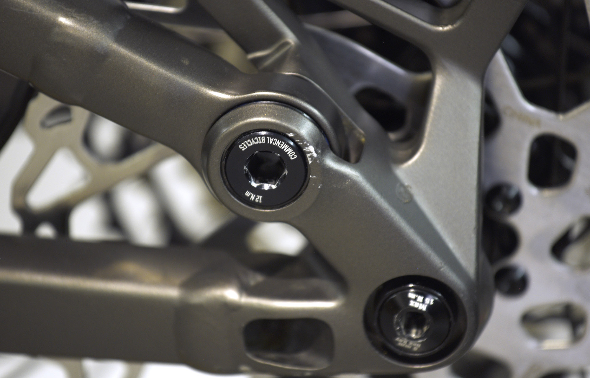COMMENCAL META SX V4 ESSENTIAL DARK SLATE - M (22130602) image number null