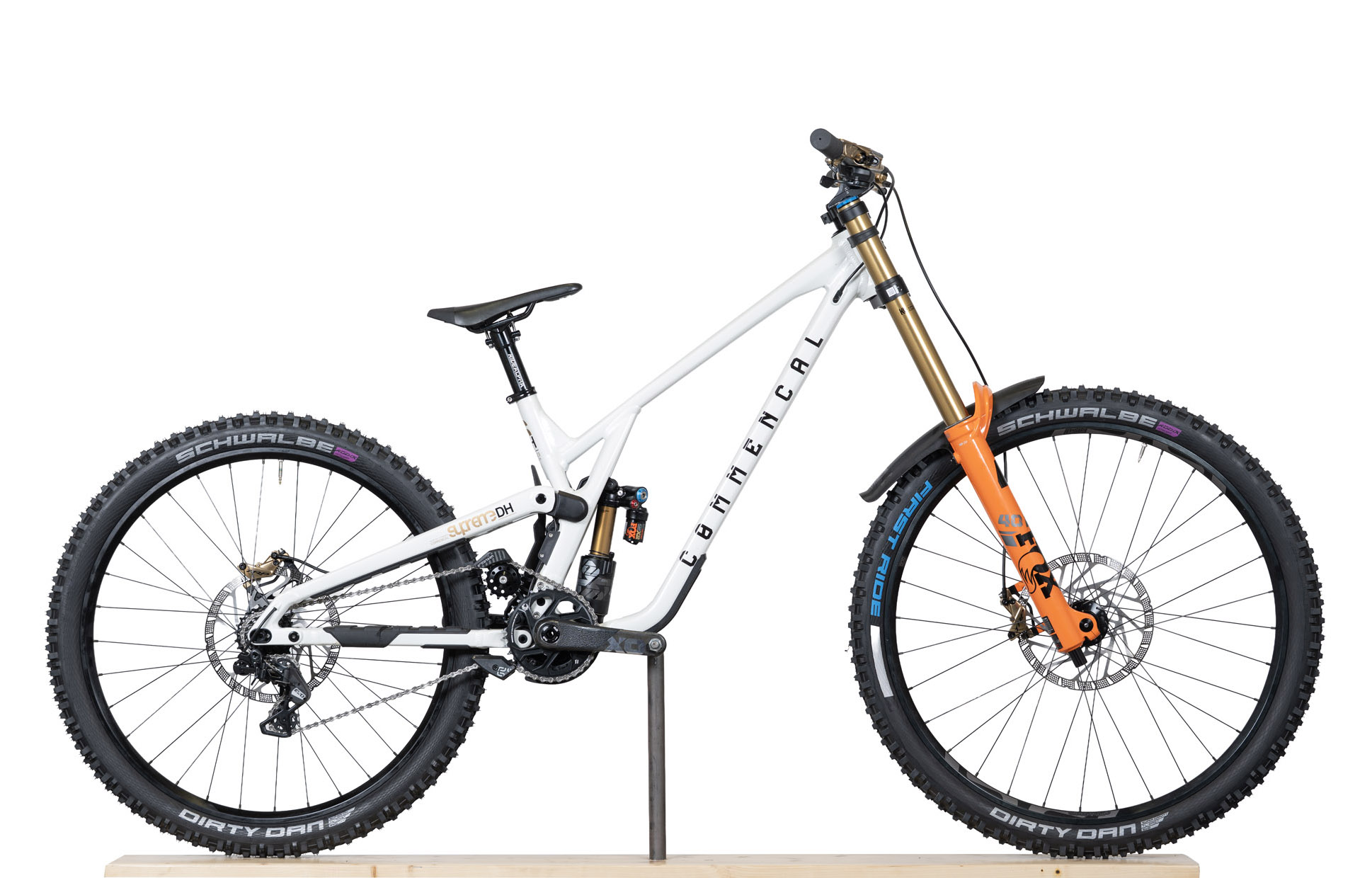 COMMENCAL SUPREME DH V5 SIGNATURE PURE WHITE ALC - S (24100026) image number null