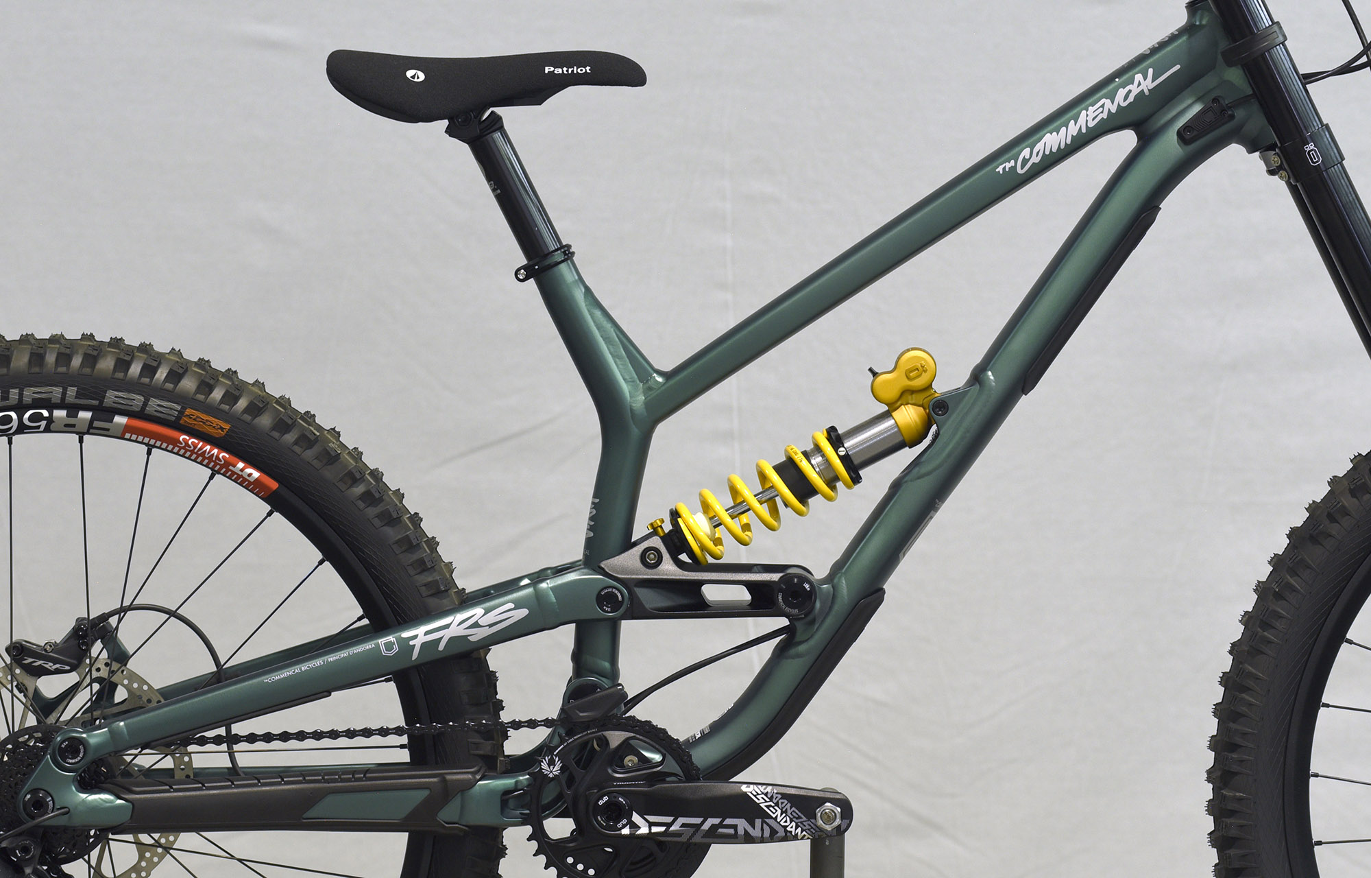 COMMENCAL FRS OHLINS EDITION METALLIC GREEN - M (22151802) image number null