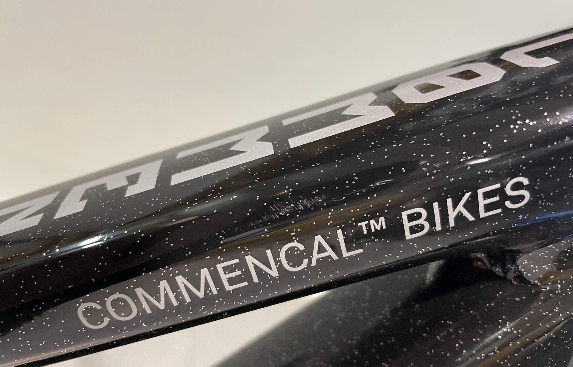 COMMENCAL CLASH XS GLITTERY BLACK - (23170800) image number null