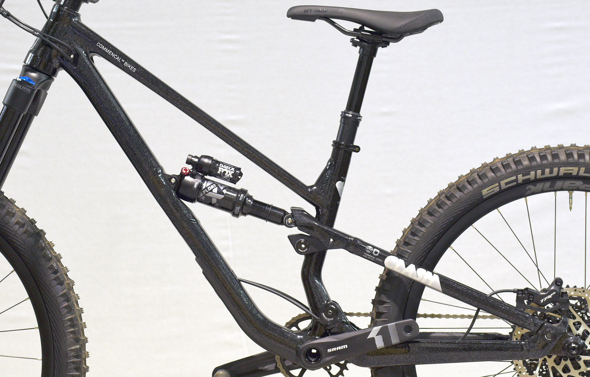 COMMENCAL CLASH XS GLITTERY BLACK - (23170800) image number null