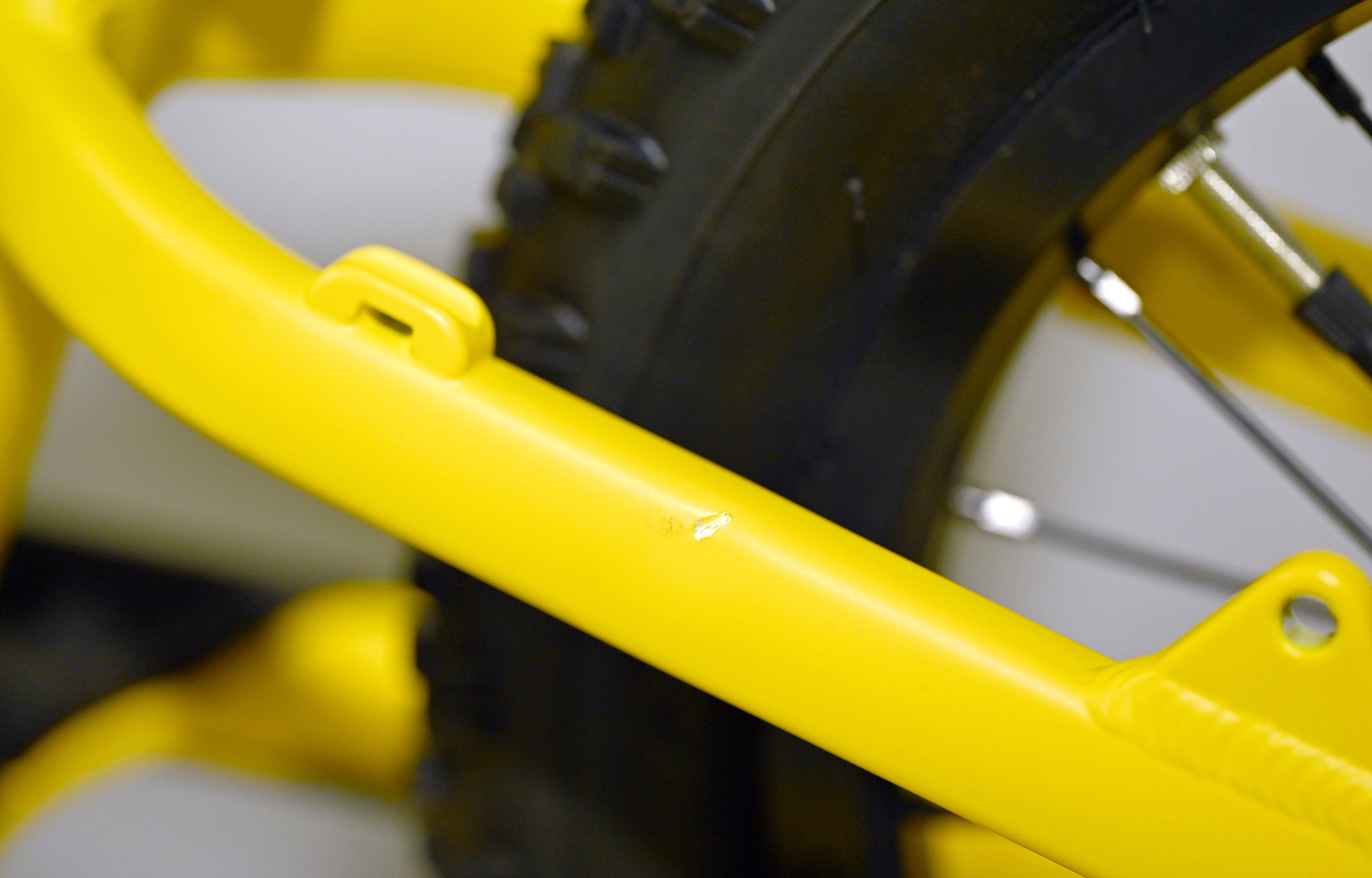 COMMENCAL RAMONES 14 PUSH BIKE OHLINS YELLOW - (23177805) image cover number large 5