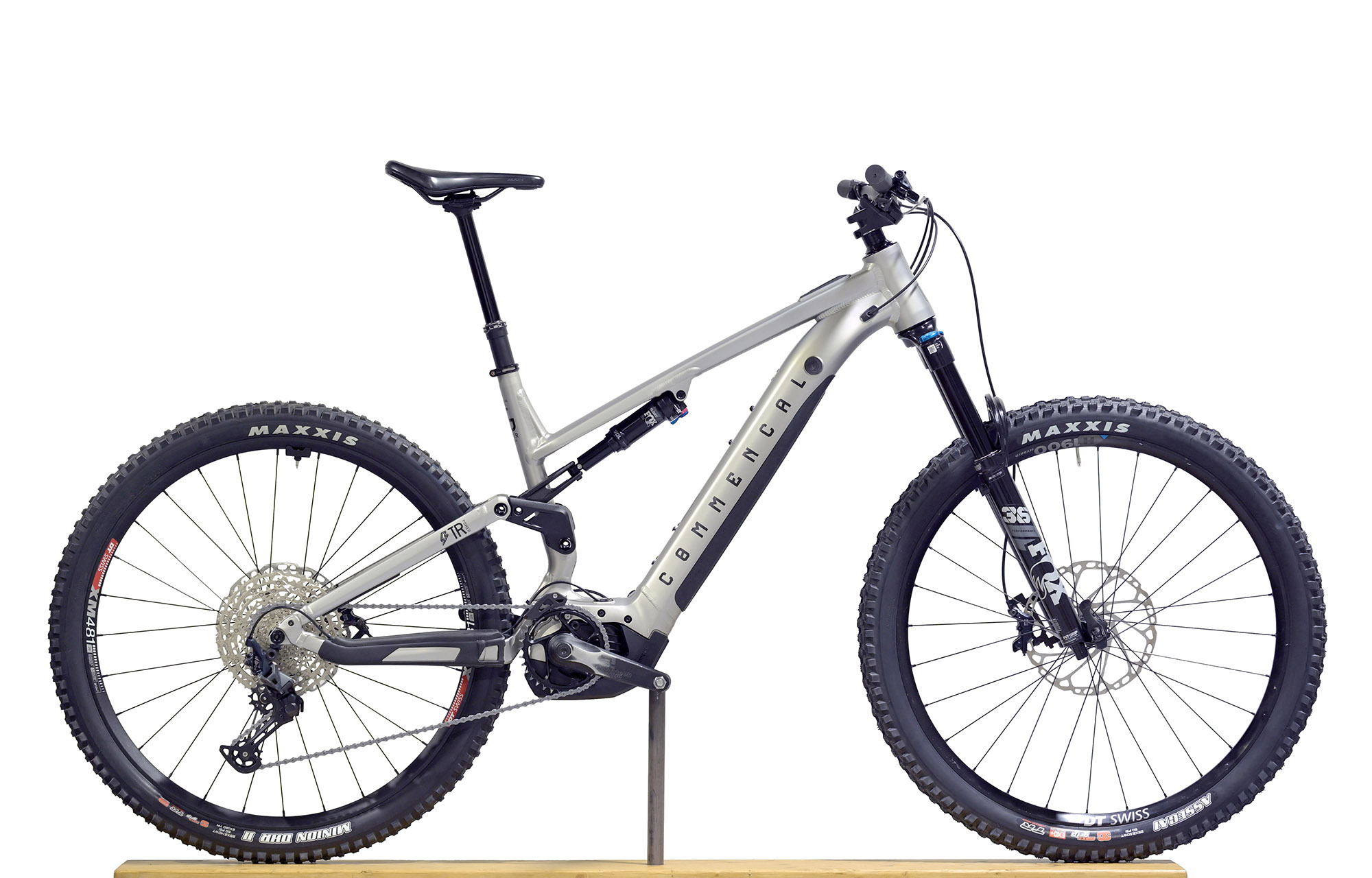 COMMENCAL META POWER TR BOSCH ESSENTIAL SILVER - XL (22180204) 1476 km image number null