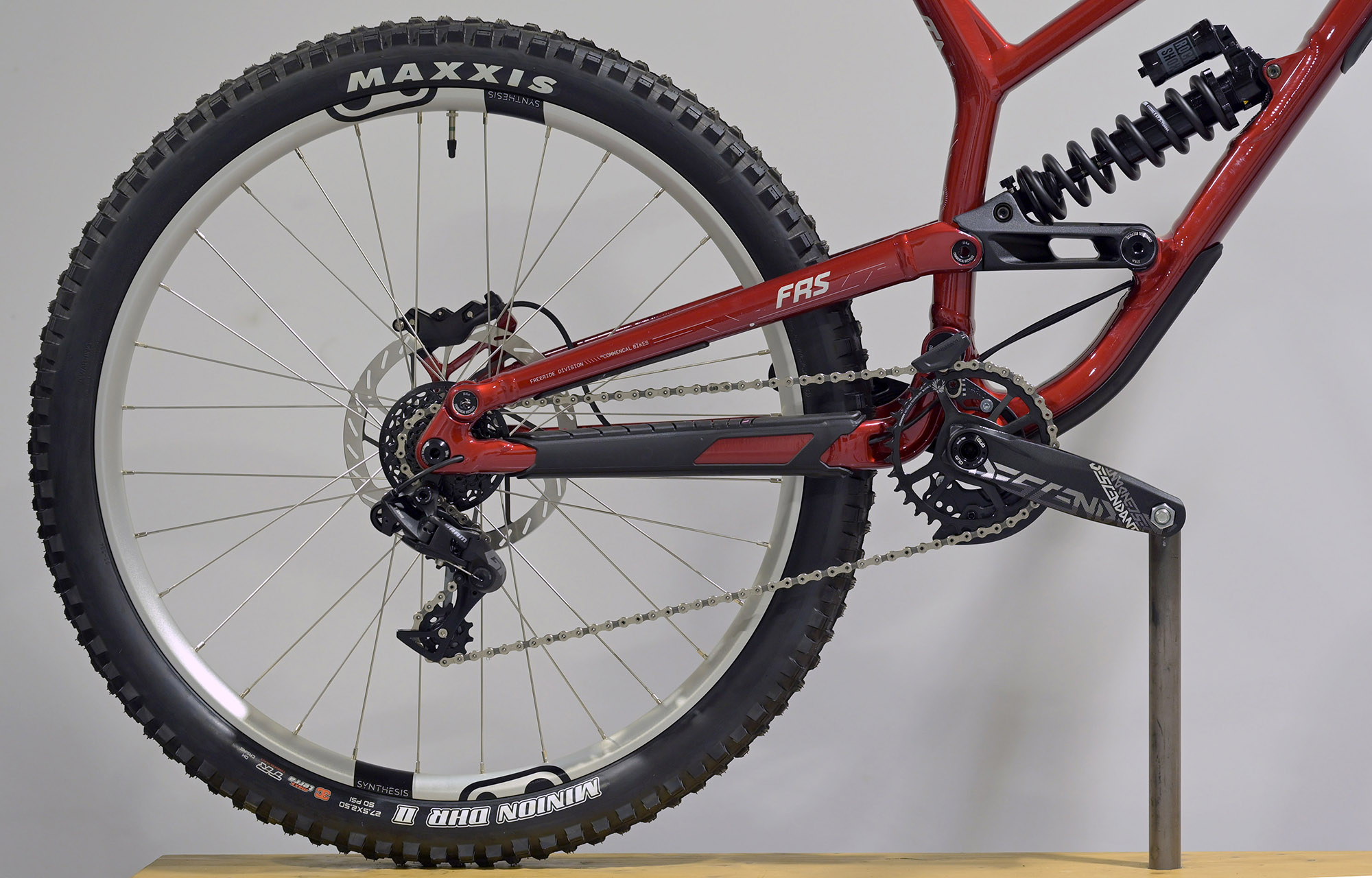 COMMENCAL FRS WHISTLER EDITION 2 - M (24158402) image cover number large 0