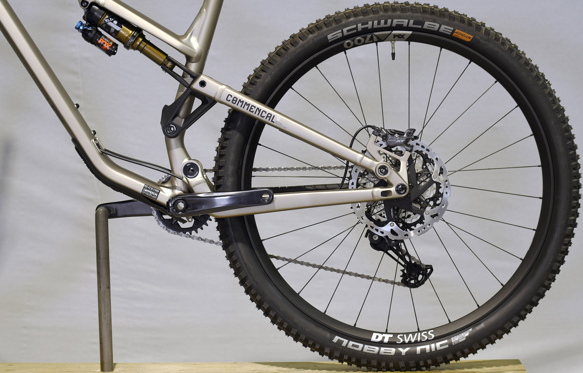 COMMENCAL META TR SIGNATURE CHAMPAGNE - L (22120503) image number null