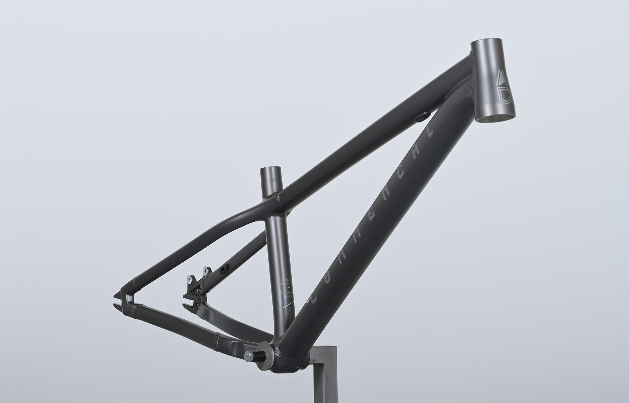 FRAME COMMENCAL ABSOLUT DARK SLATE - L (22240003) image cover number large 2