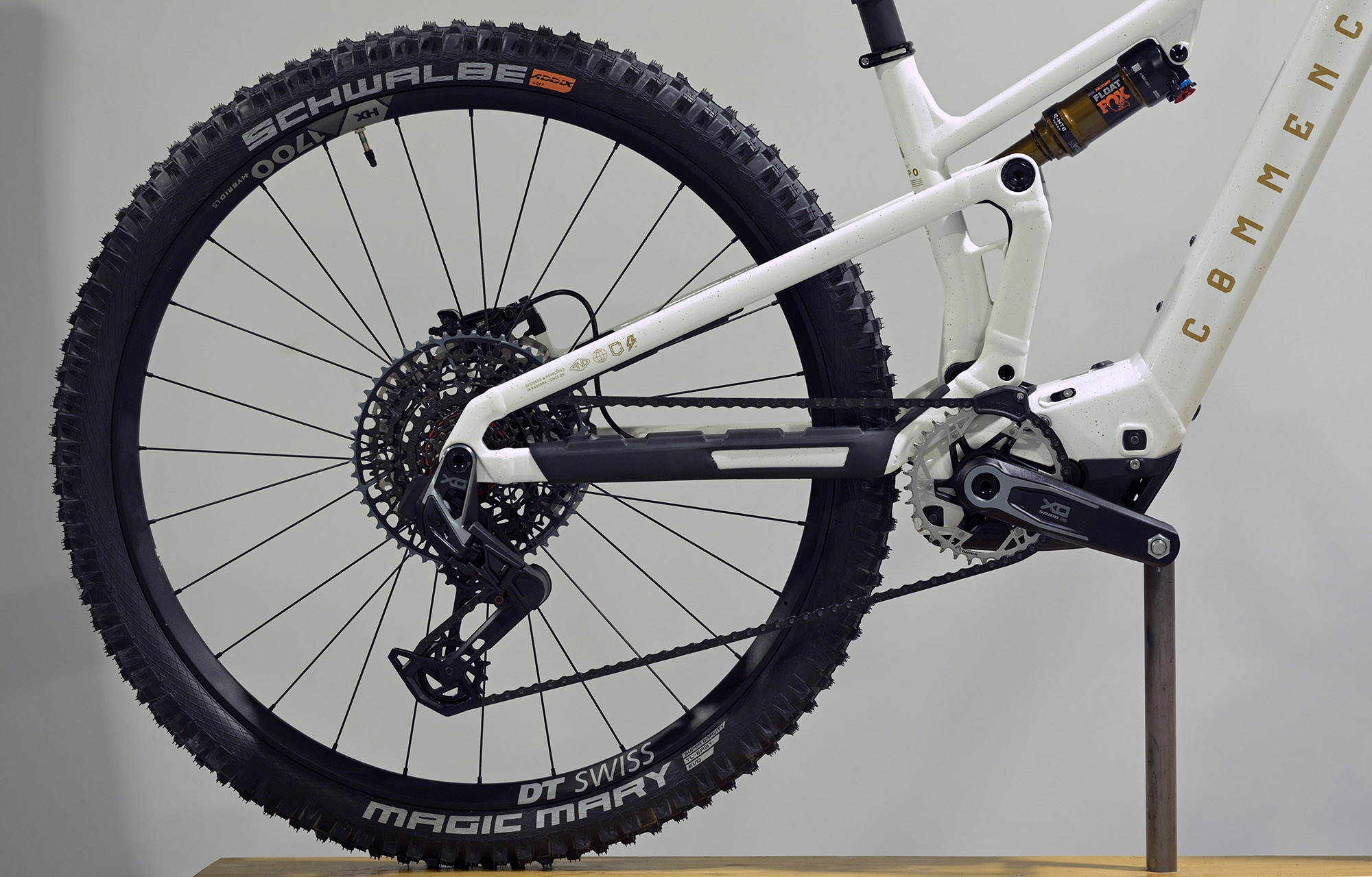 COMMENCAL T.E.M.P.O. POWER SIGNATURE AXS - S (24183091) 304 km image cover number large 0