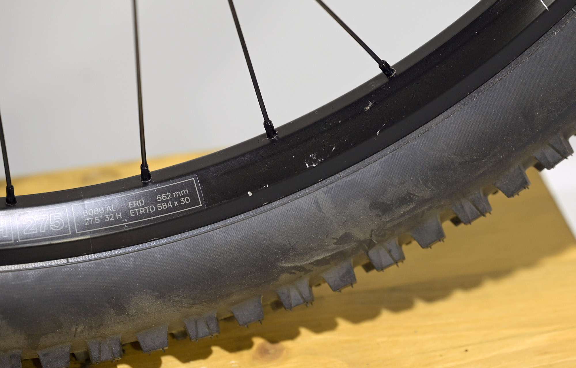 COMMENCAL SUPREME DH V5 ESSENTIAL SILVER - M (23150902) image cover number large 9