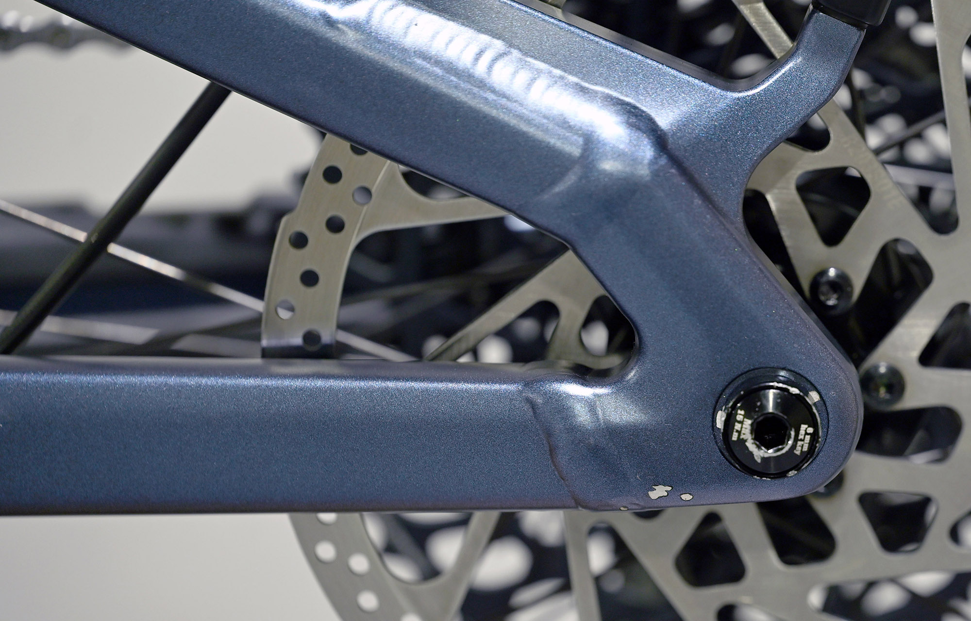COMMENCAL META V5 RACE SPARKLY BLUE - M (23121302) image large number 13