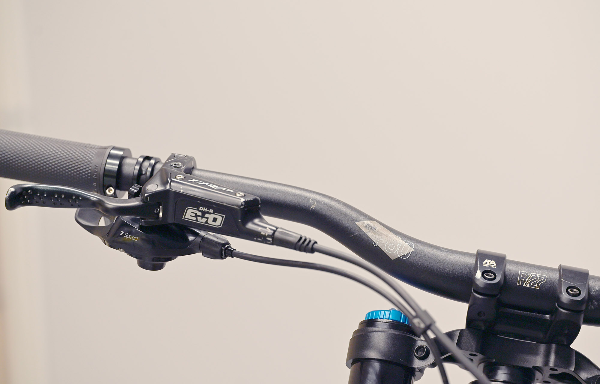 COMMENCAL FRS ESSENTIAL DARK SLATE - L (22151903) image number null