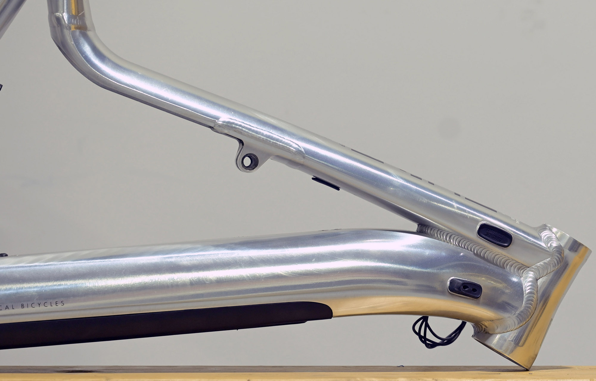 VIP FRAME COMMENCAL META POWER AM SHIMANO CHROME  - M (20280102) 594 km image cover number large 1