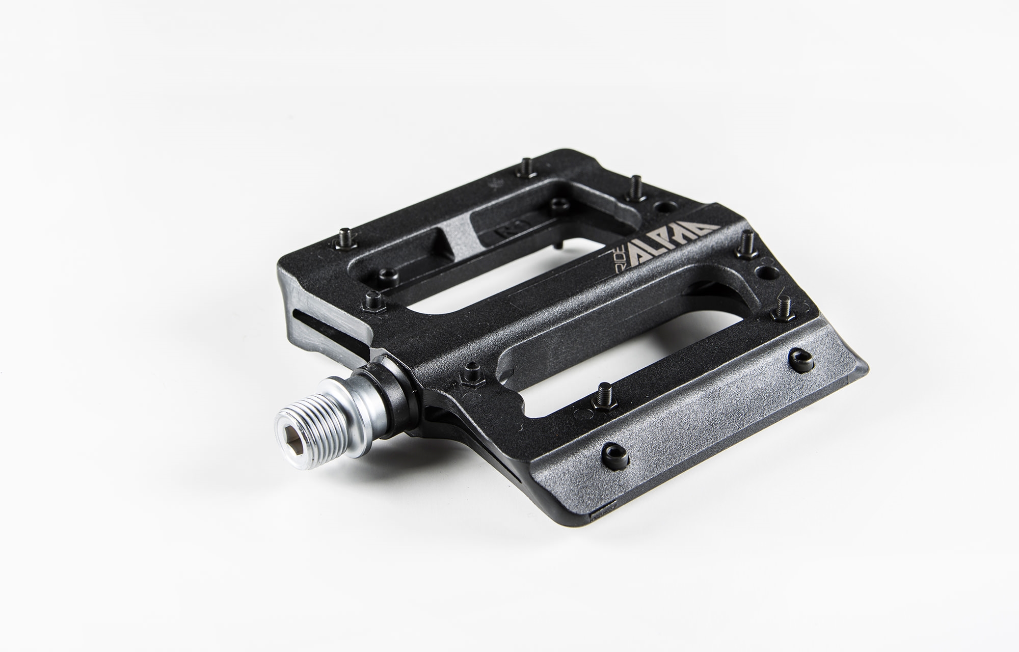 COMMENCAL RIDE ALPHA COMPOSITE PEDALS
