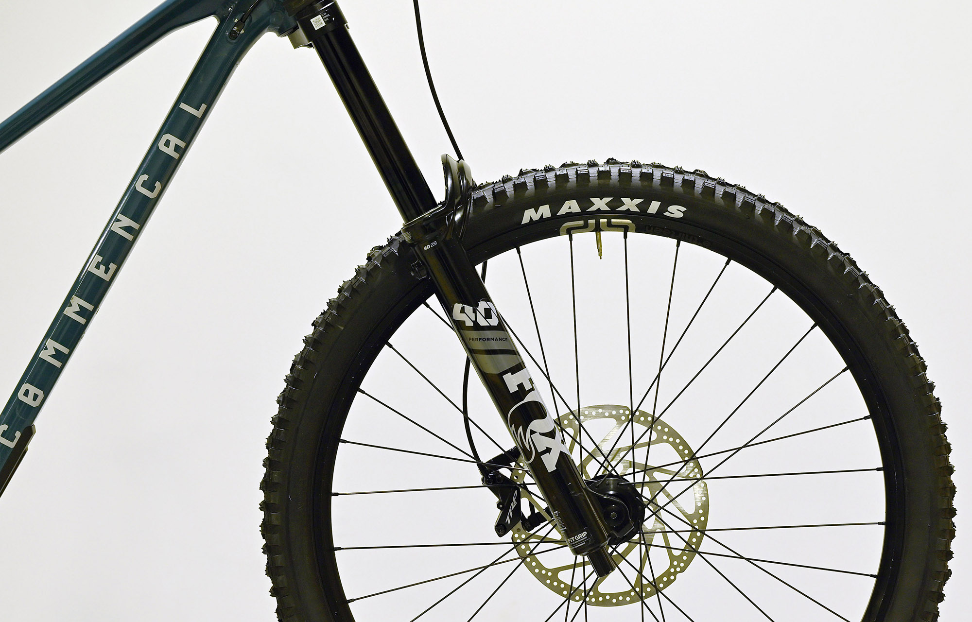COMMENCAL SUPREME DH V5 ESSENTIAL AQUA BLUE - L (23150103) image number null