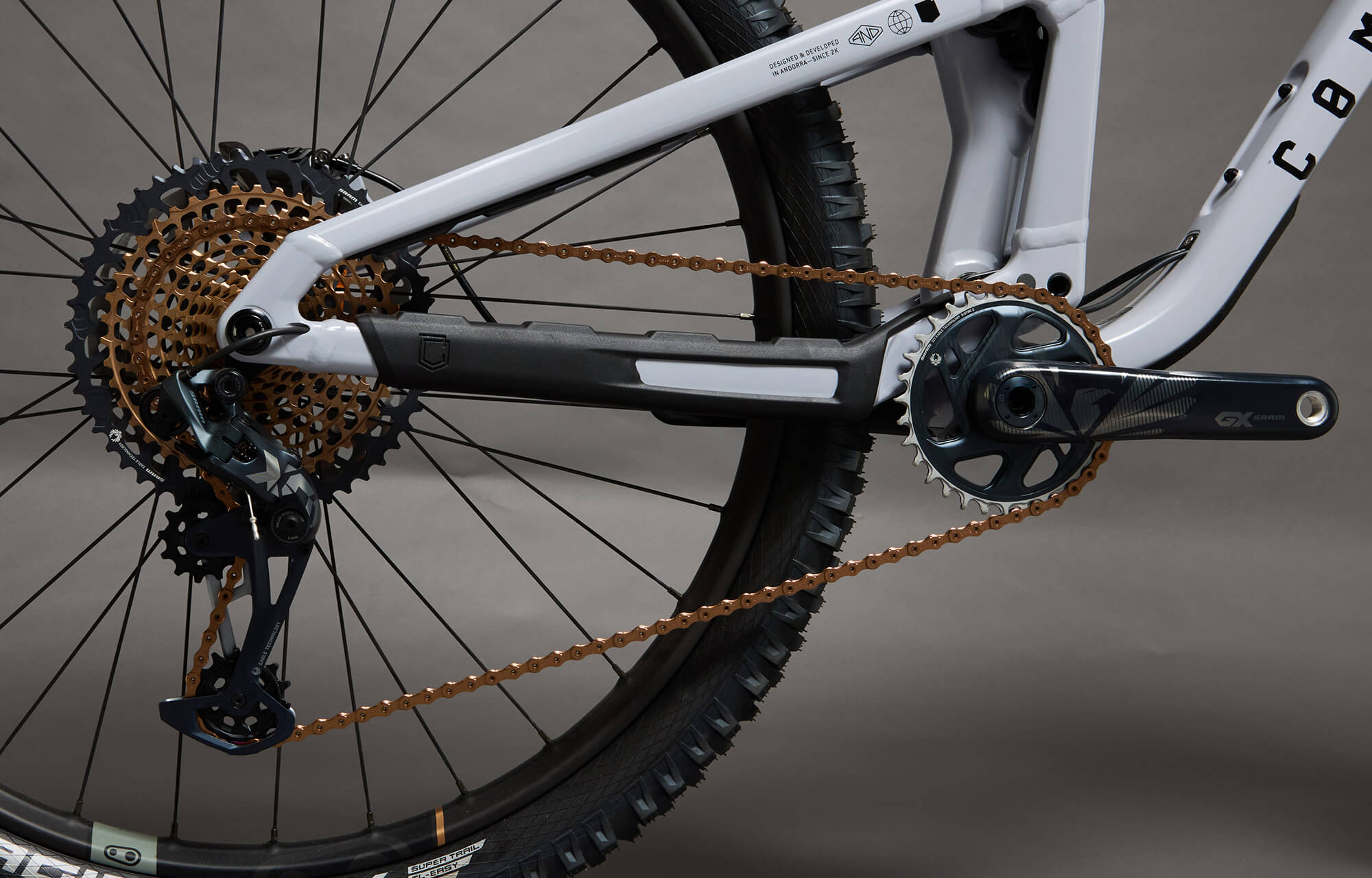 COMMENCAL META V5 STAFF EDITION image cover number large 3