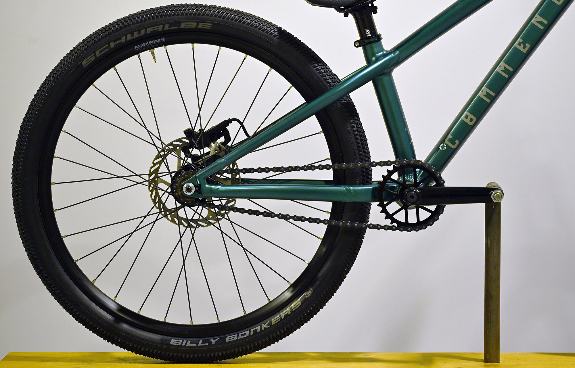 COMMENCAL ABSOLUT 24 ACID LAKE (22175600) image cover number large 0