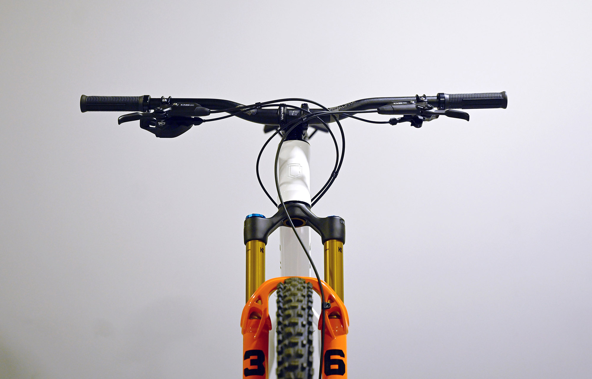 COMMENCAL META HT V3 SIGNATURE PURE WHITE - L (25130503) image cover number large 3