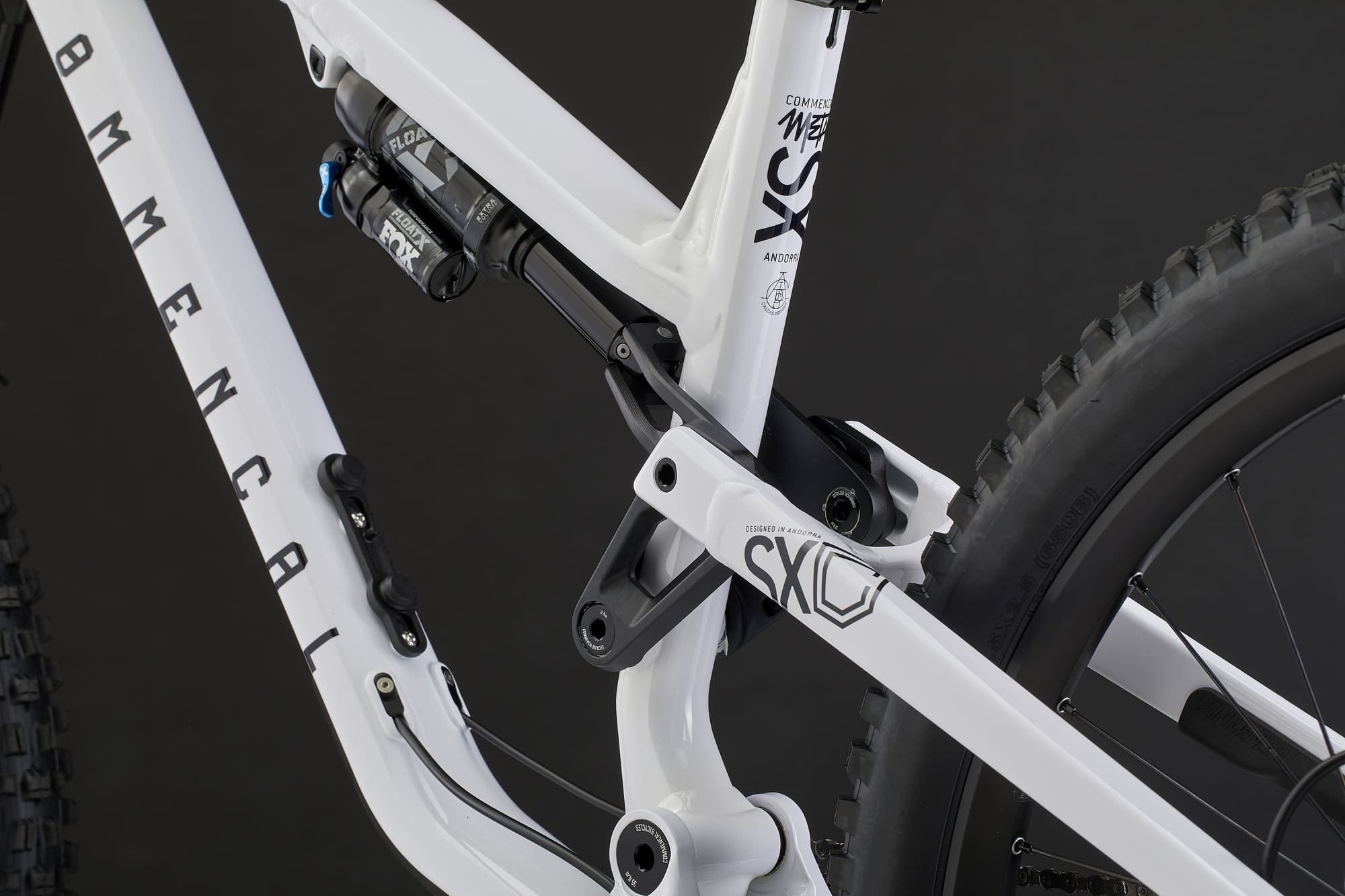 COMMENCAL META SX V4 ESSENTIAL PURE WHITE 2025 image number null
