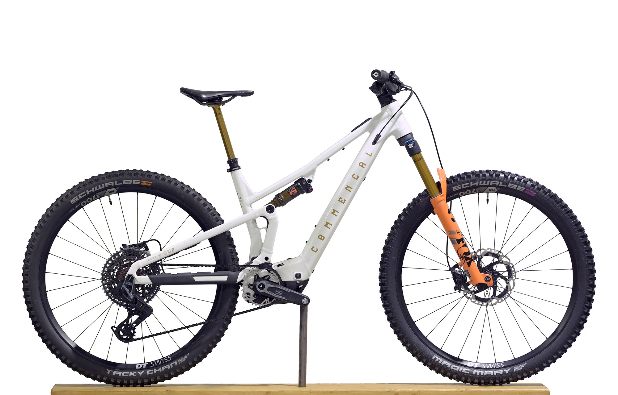 COMMENCAL T.E.M.P.O. POWER SIGNATURE AXS - M (24183092) 230 km image number null