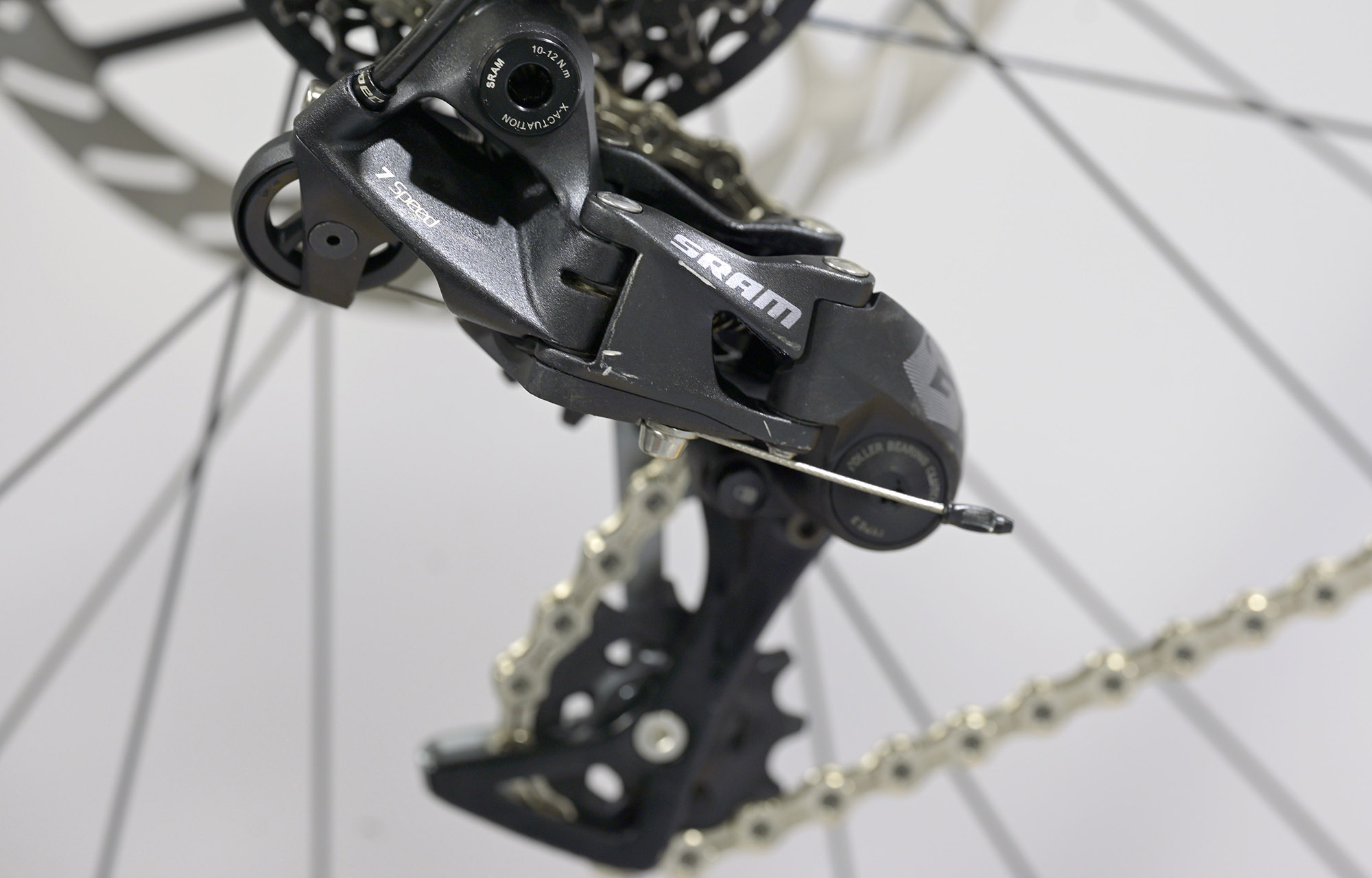 COMMENCAL SUPREME DH V5 ROCKSHOX PURE WHITE - L (24157103) image cover number large 5