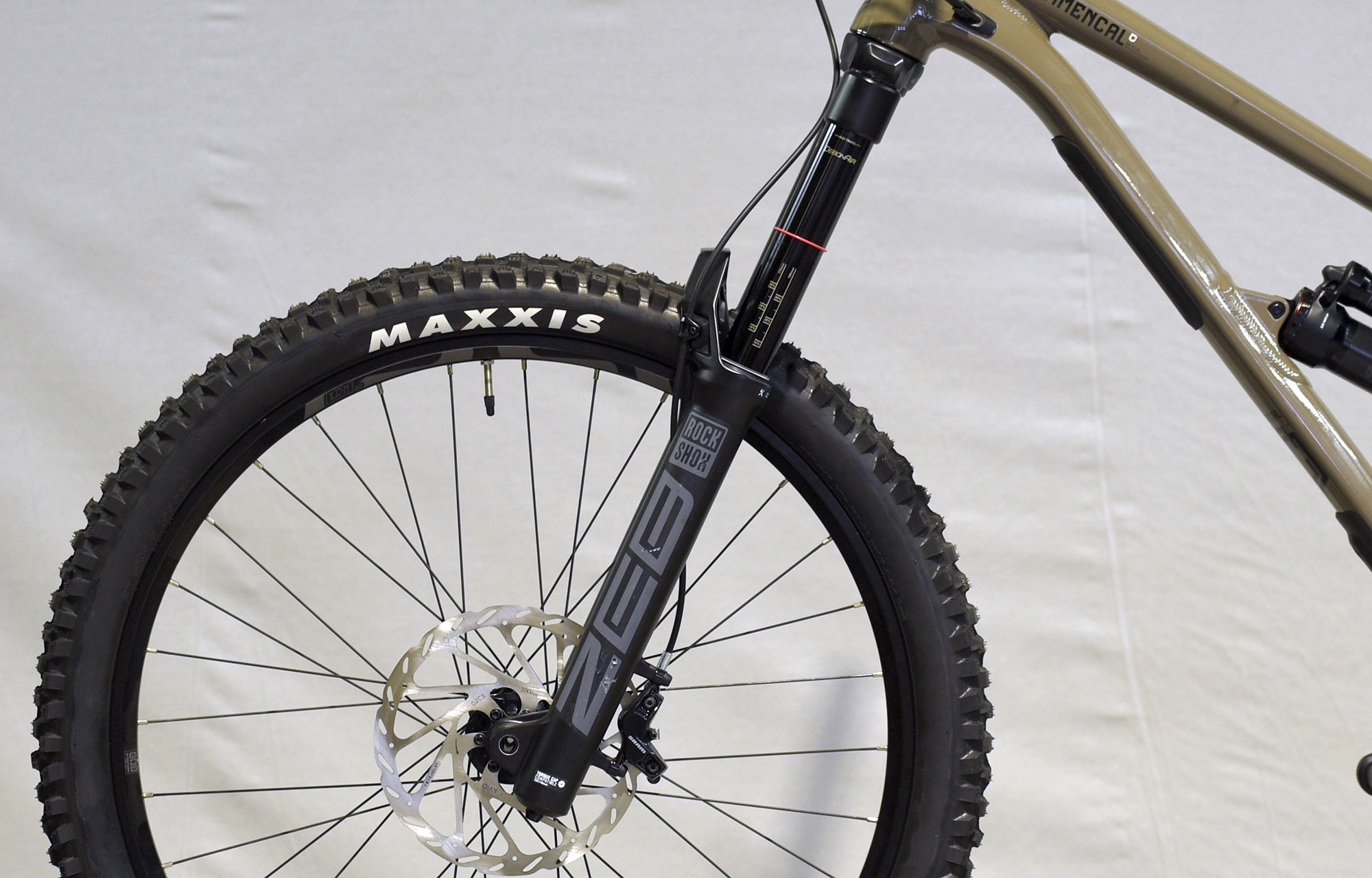 COMMENCAL CLASH RIDE DIRT - L (22131203) image number null