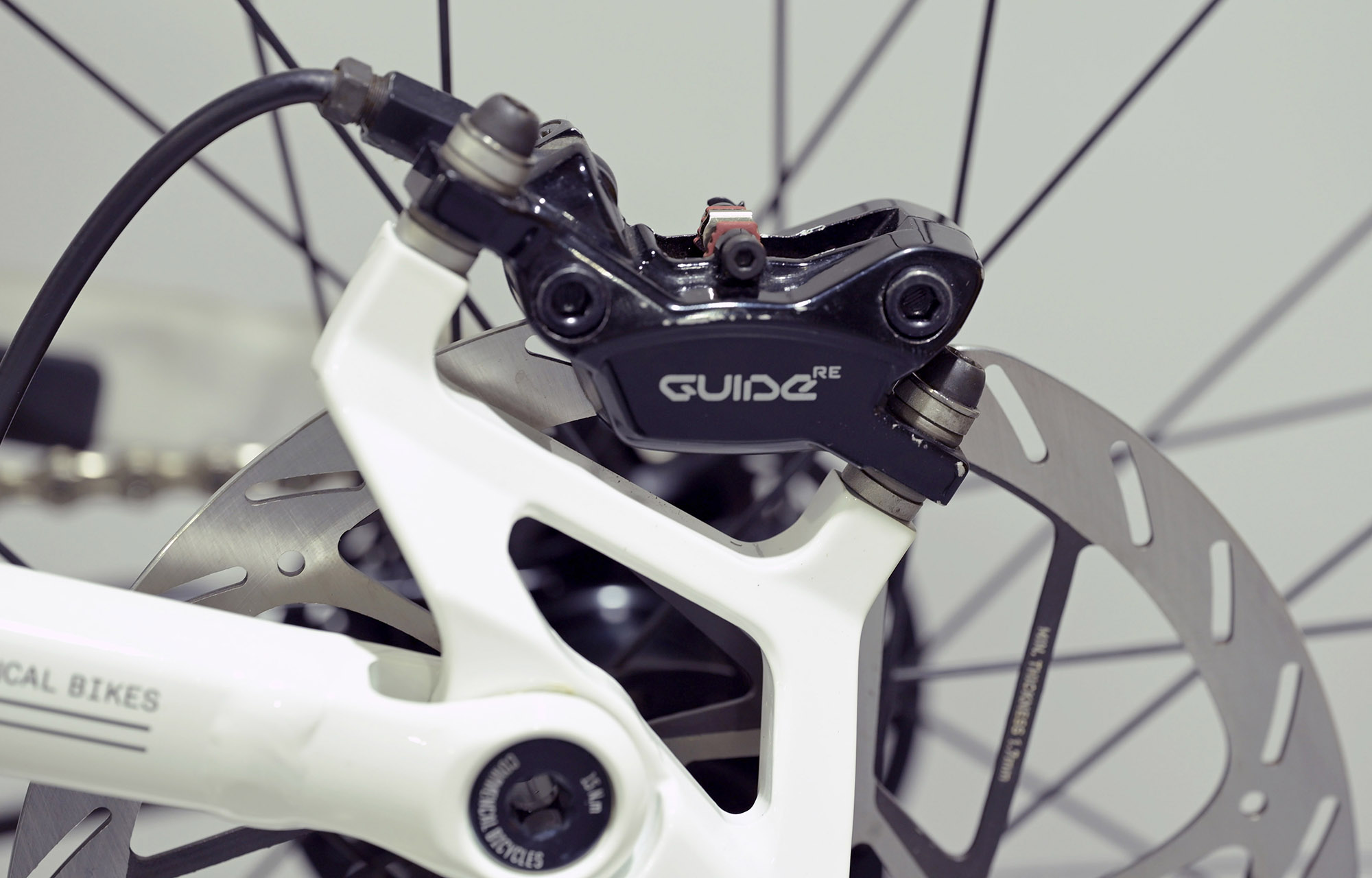 COMMENCAL FRS RIDE PURE WHITE - L (22150403) image cover number large 9