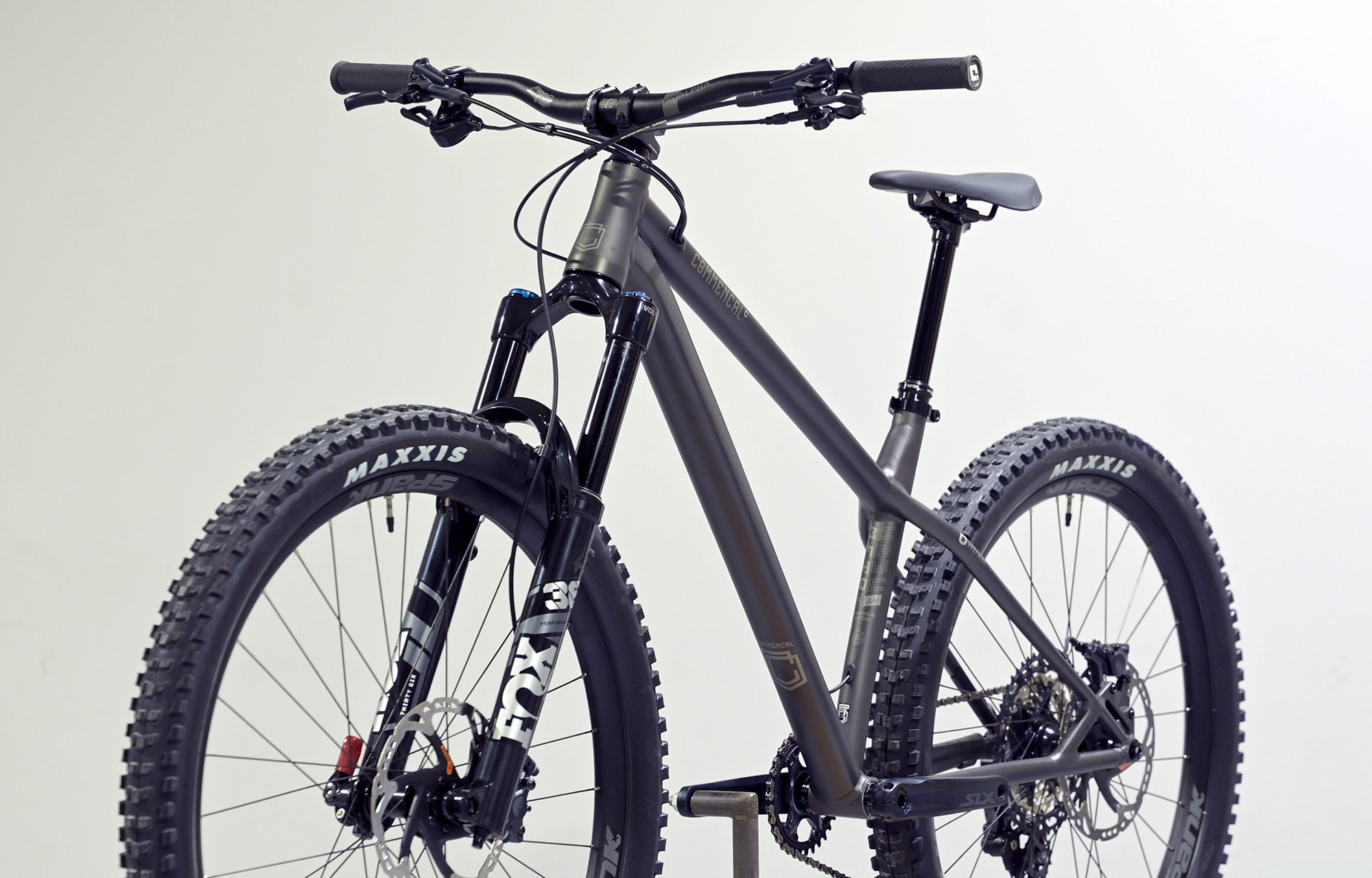 COMMENCAL META HT AM RACE DARK SLATE - M (22130302) image cover number large 4