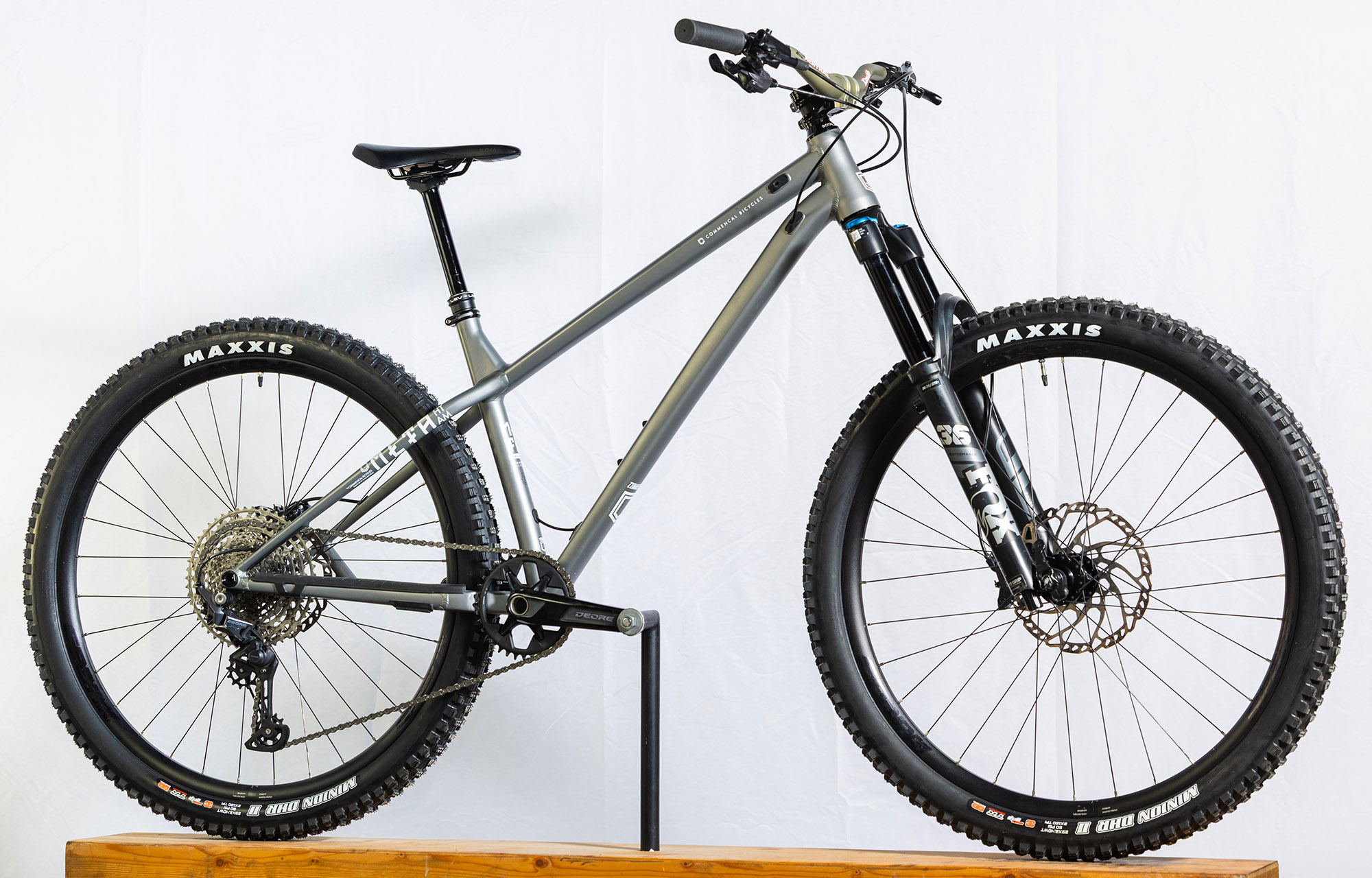 COMMENCAL META HT AM RACE MATTE GRAPHITE  - M (21130302) image cover number large 3