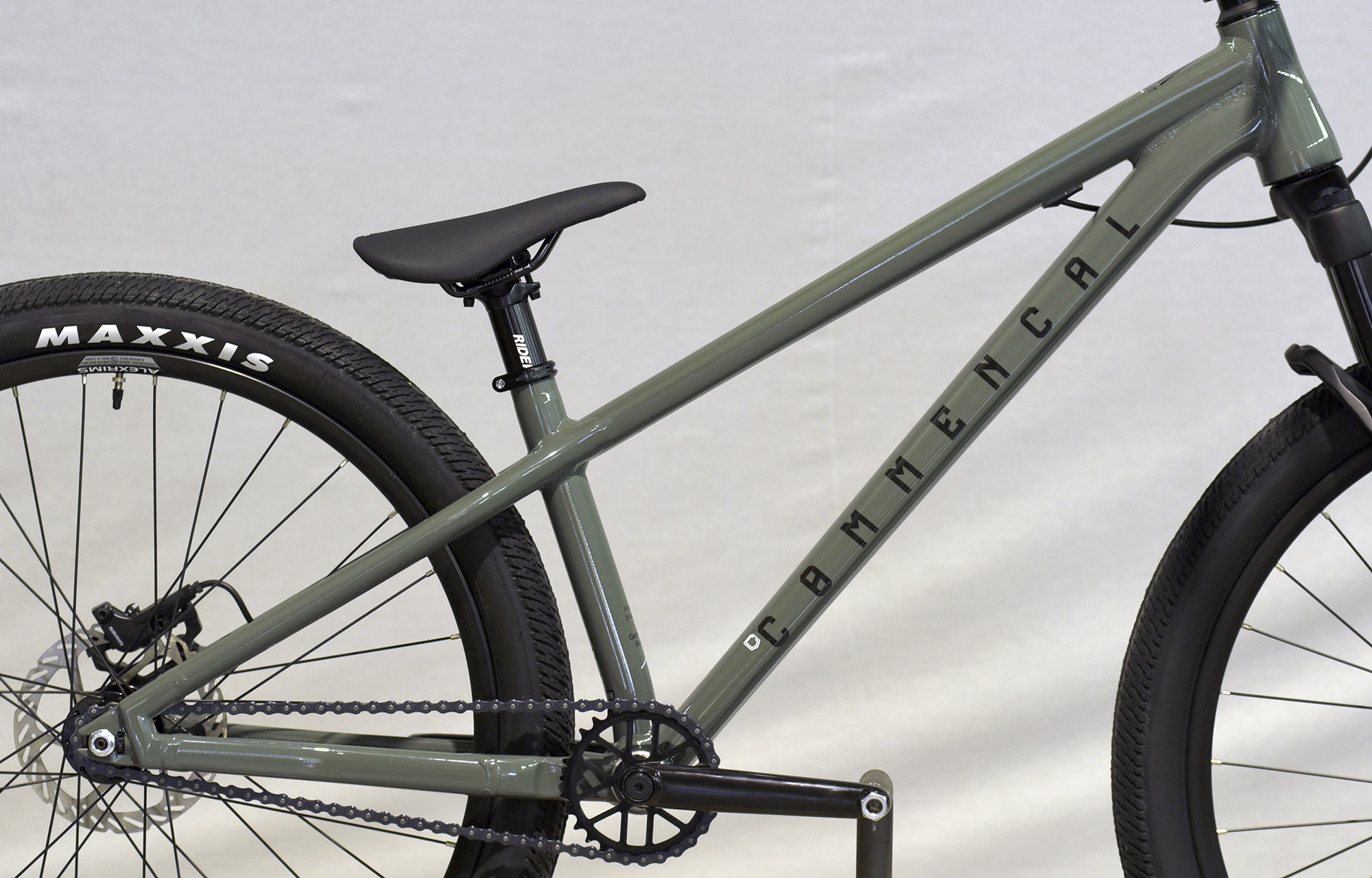 COMMENCAL ABSOLUT KESWICK GREEN - L (22140103) image number null