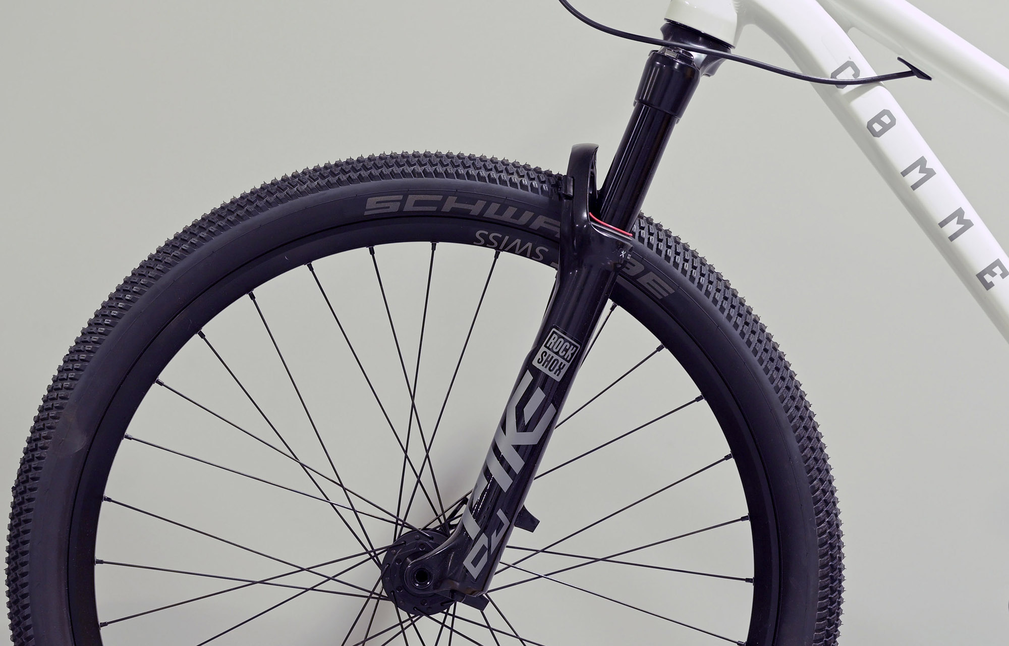 COMMENCAL ABSOLUT PIKE BLACK PURE WHITE - M (24141302) image cover number large 6