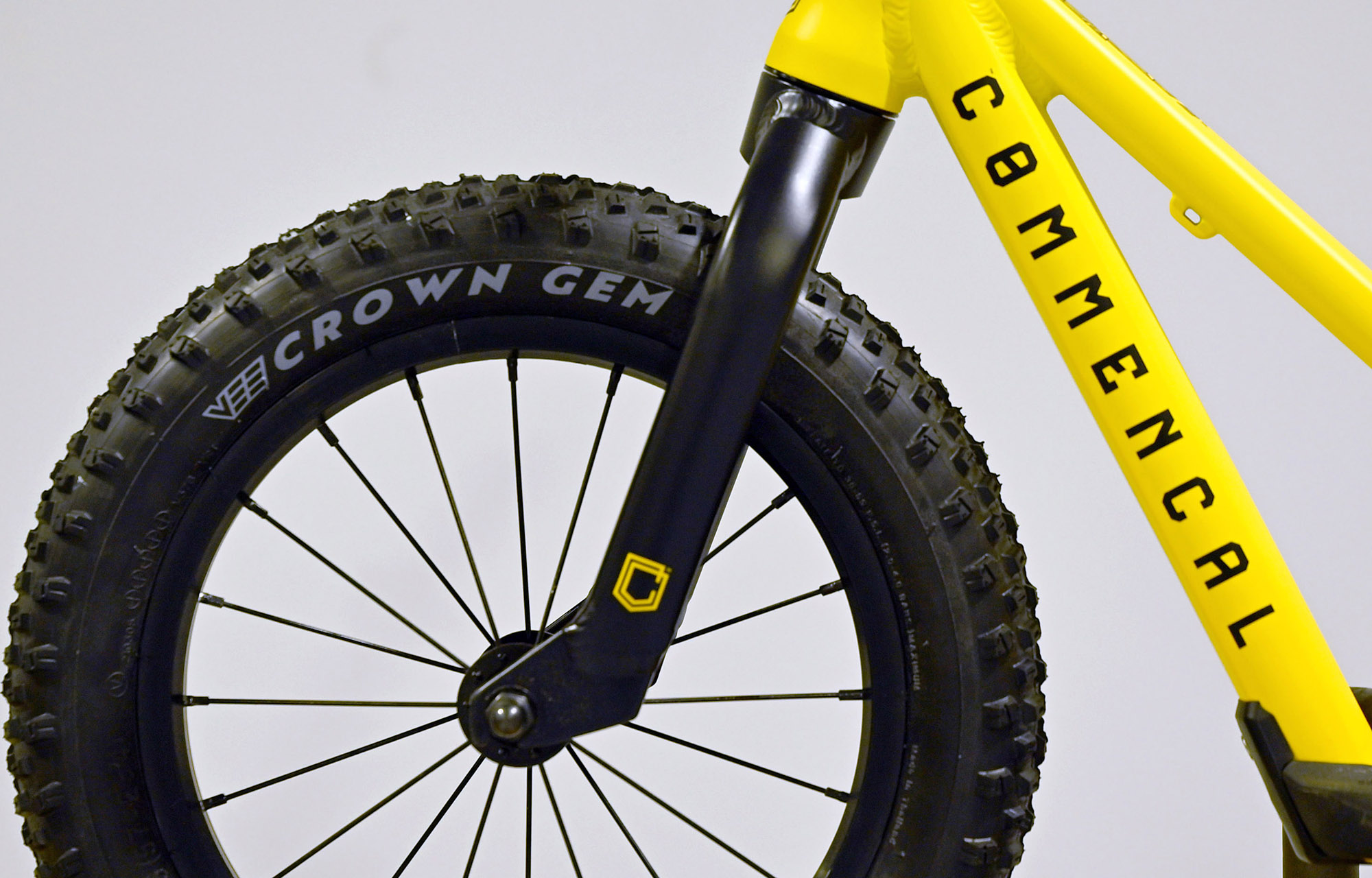 COMMENCAL RAMONES 14 PUSH BIKE OHLINS YELLOW - (23177805) image cover number large 4