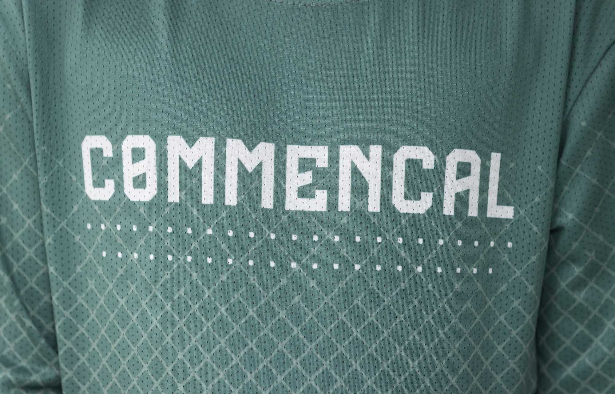 JERSEY KID COMMENCAL GREEN image number 4