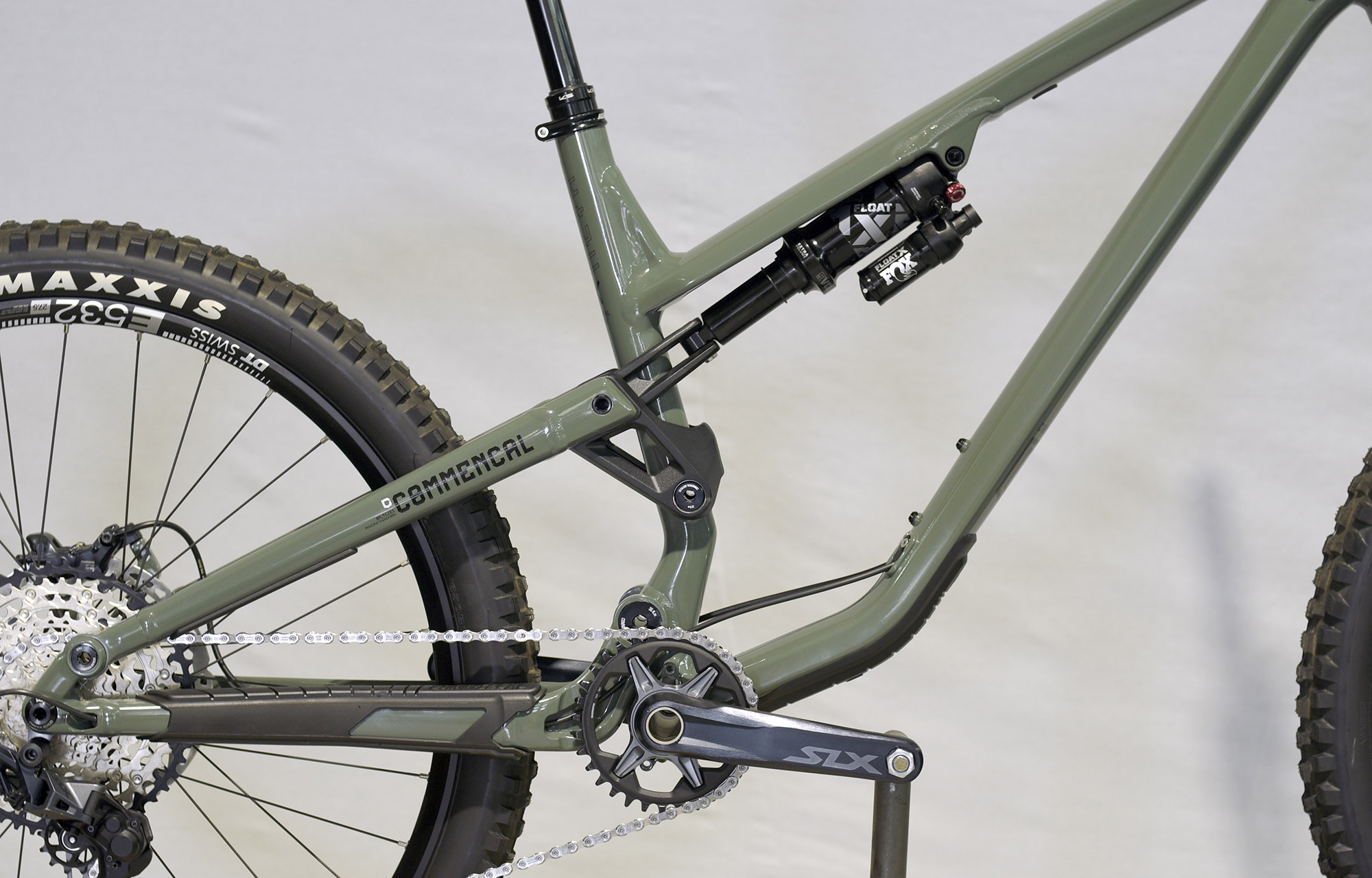 COMMENCAL META SX V4 ESSENTIAL KESWICK GREEN - L (22130703) image number null