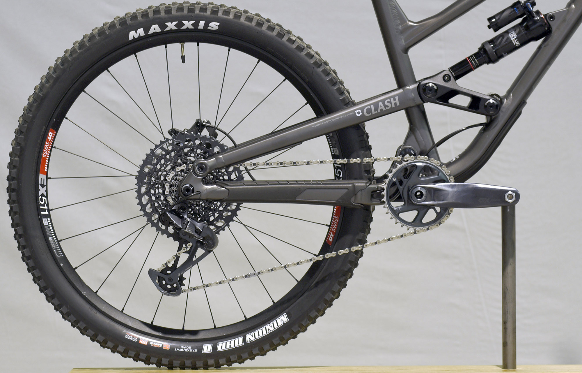 COMMENCAL CLASH RACE DARK SLATE - M (22131502) image number null