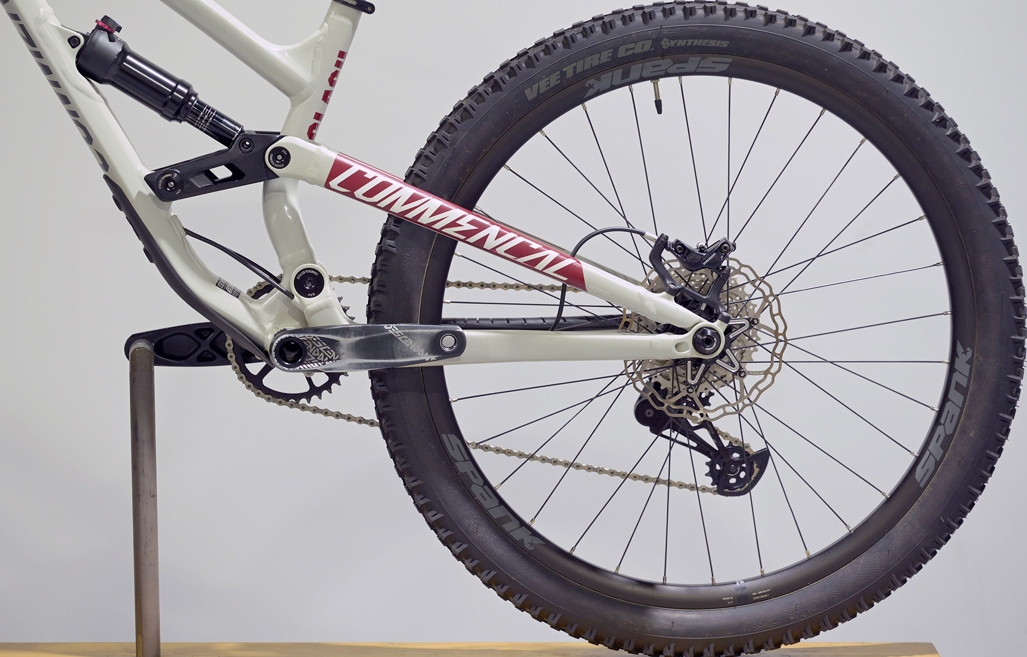 COMMENCAL CLASH JR - (20170500) image cover number large 2