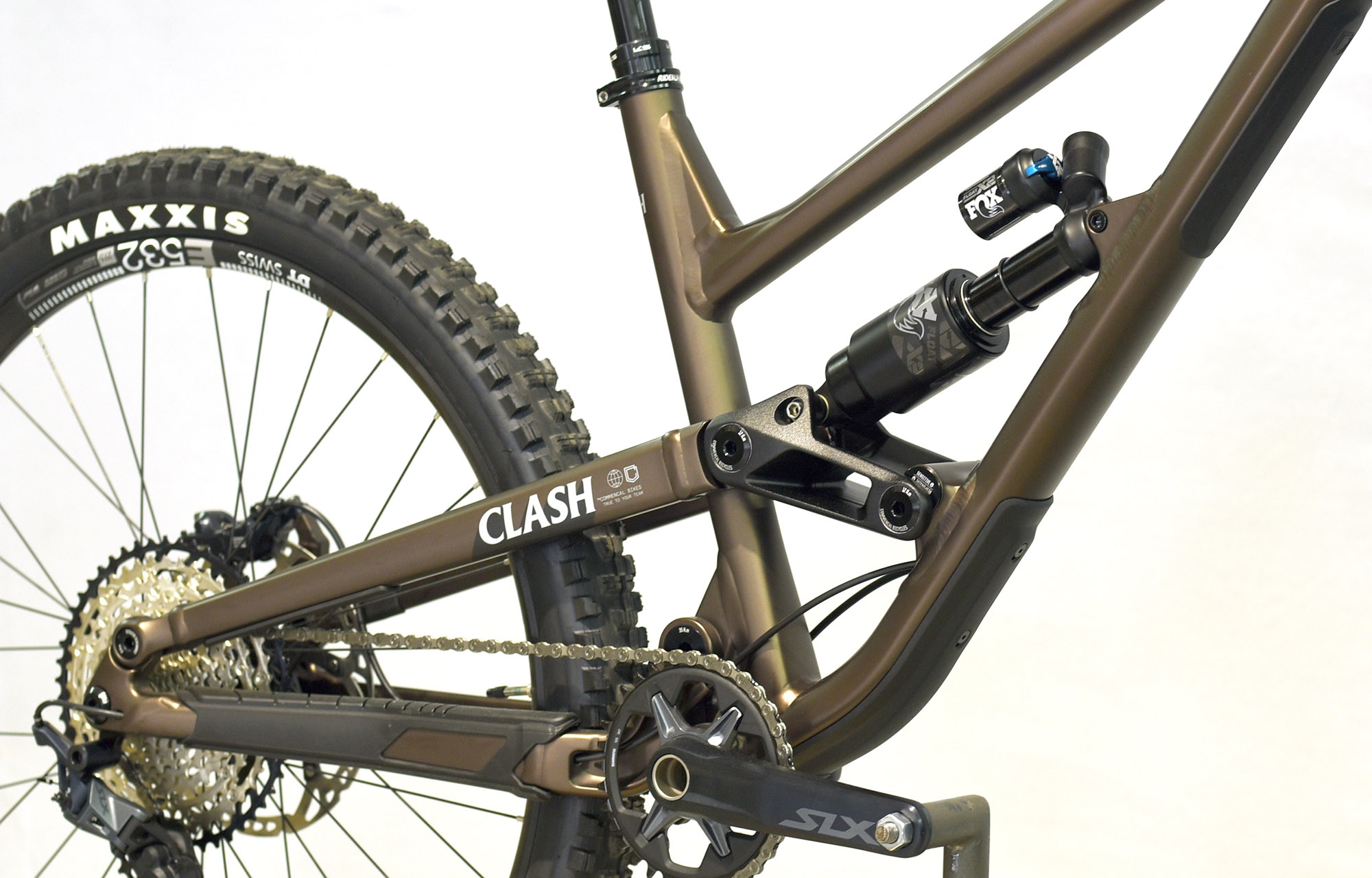 COMMENCAL CLASH ESSENTIAL FROZEN BROWN - M (22134502) image number null