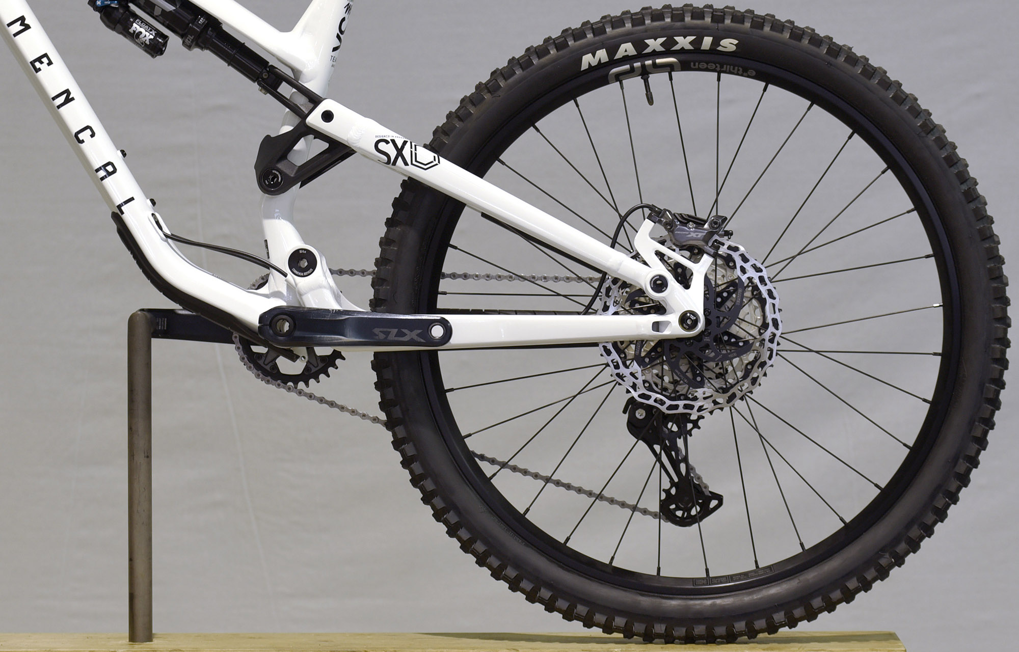 COMMENCAL META SX ESSENTIAL PURE WHITE - M (22130602) image number null