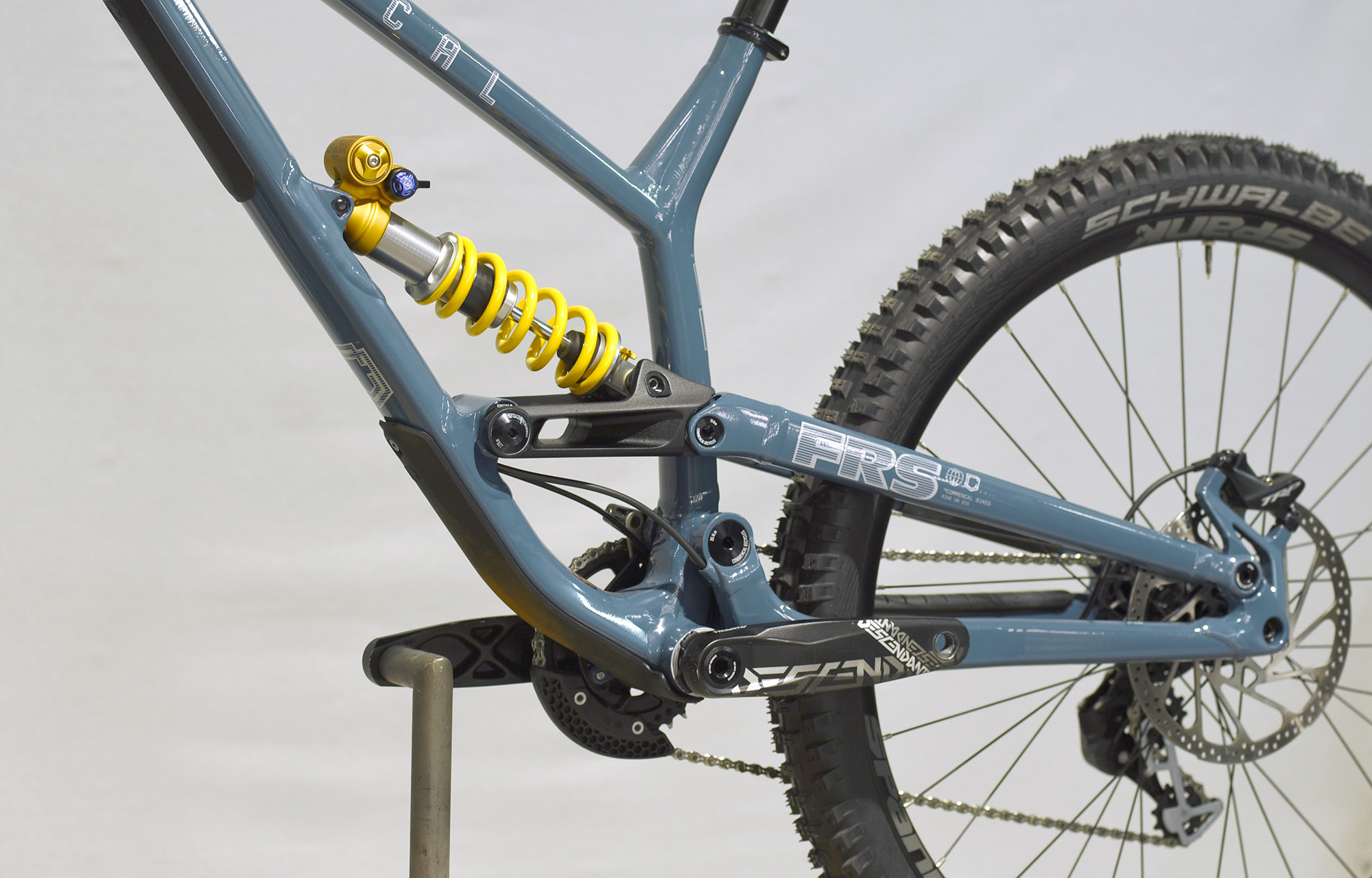 COMMENCAL FRS OHLINS EDITION AQUA BLUE - L (23150602) image number null