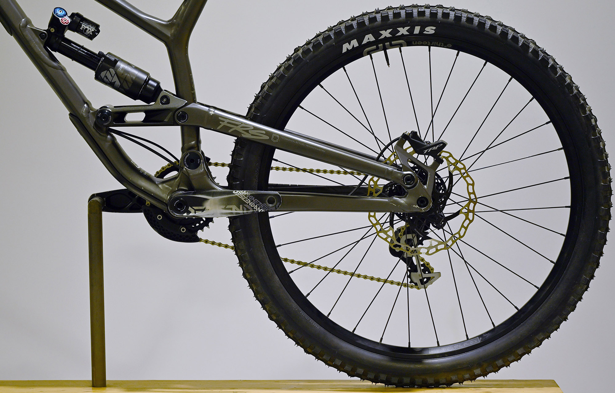 COMMENCAL FRS ESSENTIAL DARK SLATE - M (22150502) image number null
