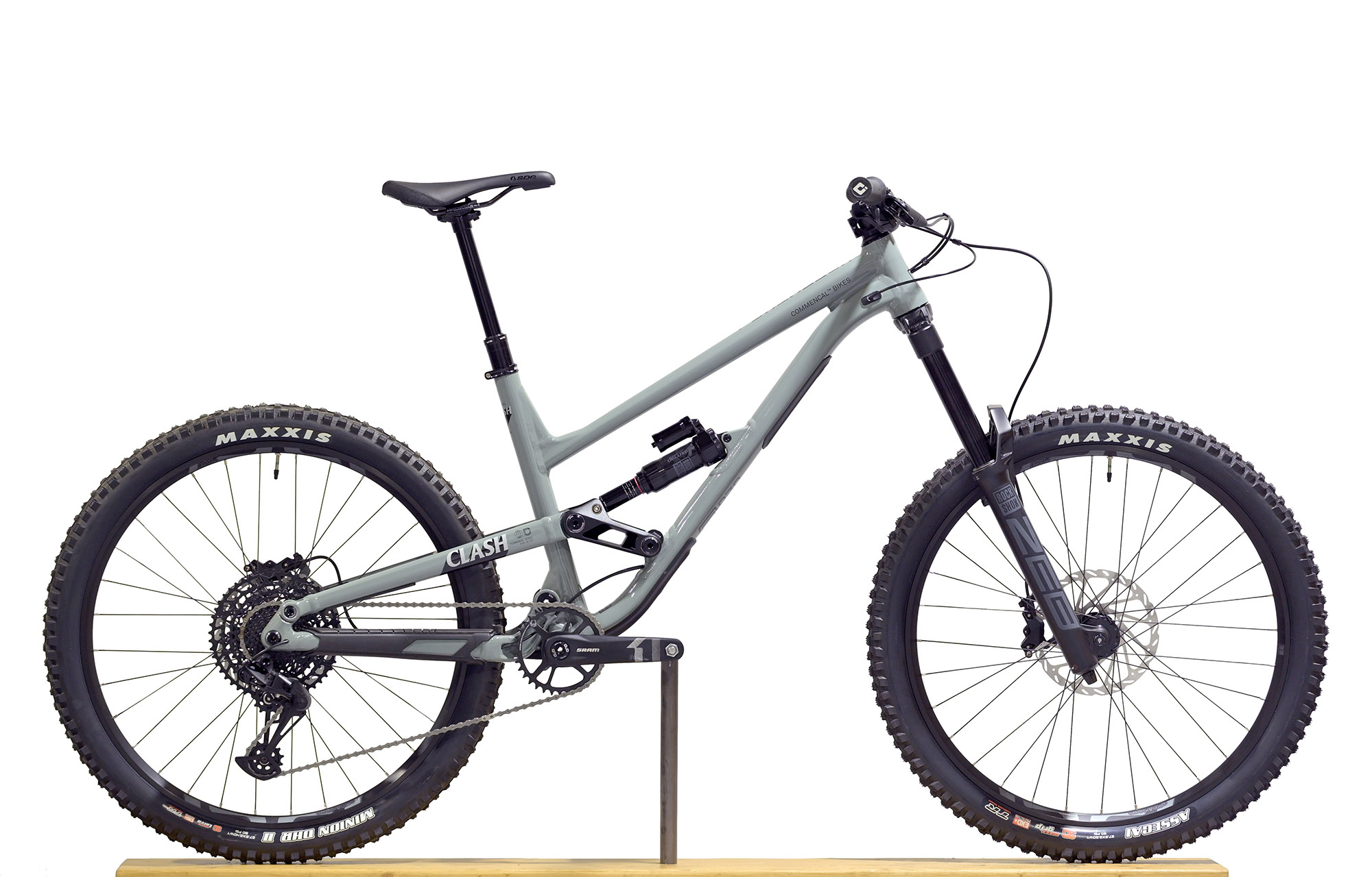 COMMENCAL CLASH RIDE PYRITE GREY ROCKSHOX - L (23132803) image number null